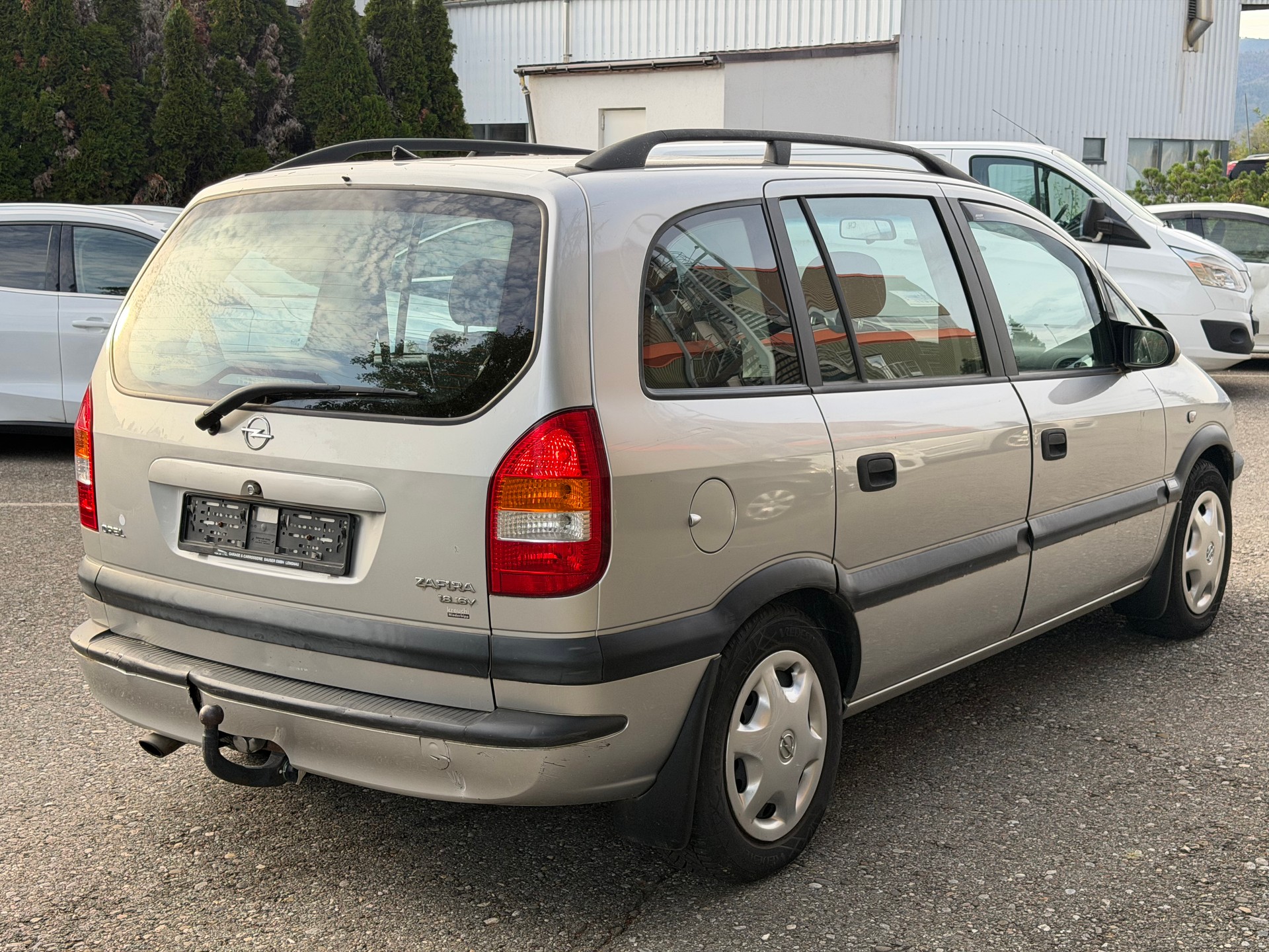 OPEL Zafira 1.8i 16V Comfort-image-2