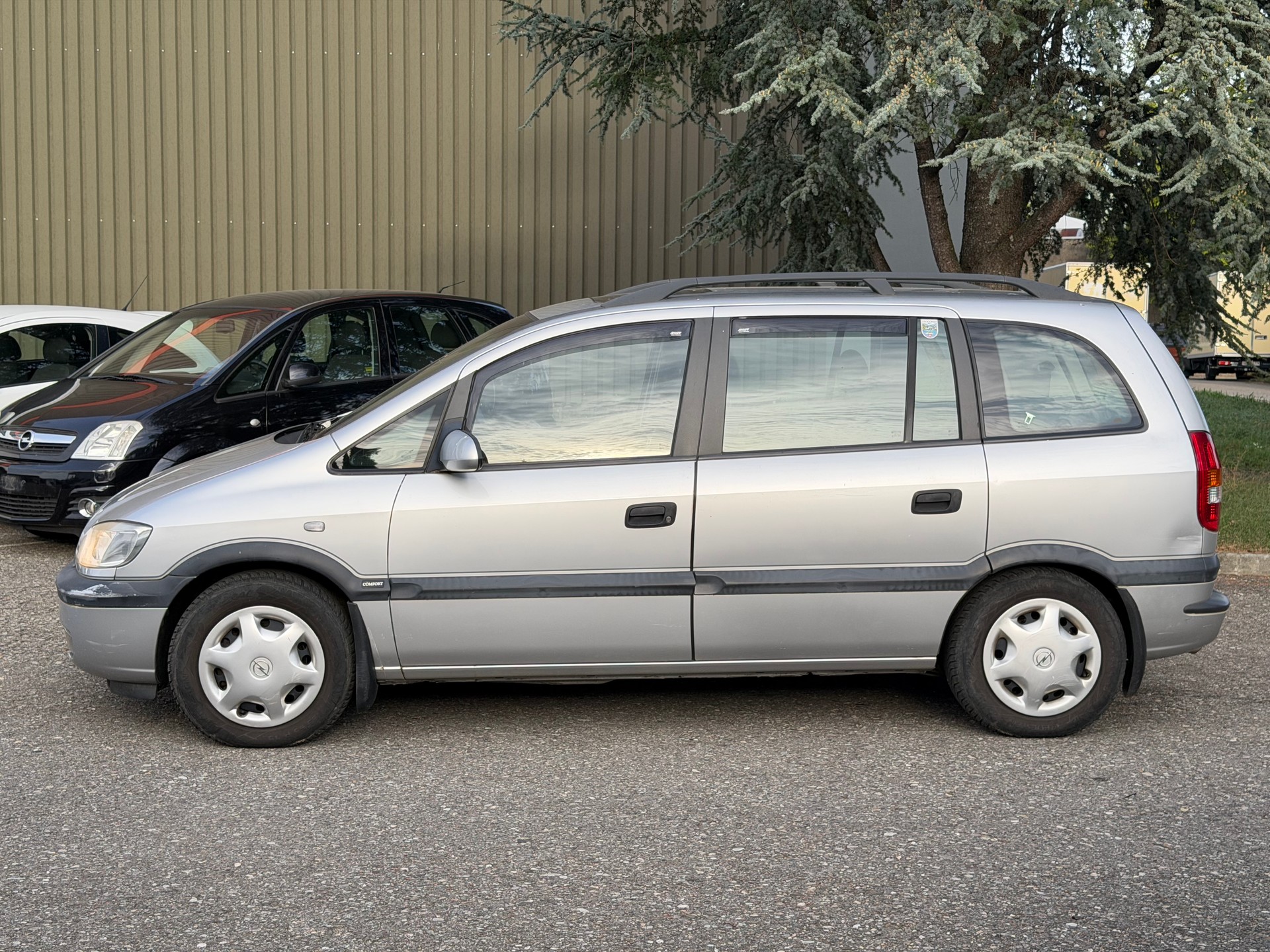 OPEL Zafira 1.8i 16V Comfort-image-5