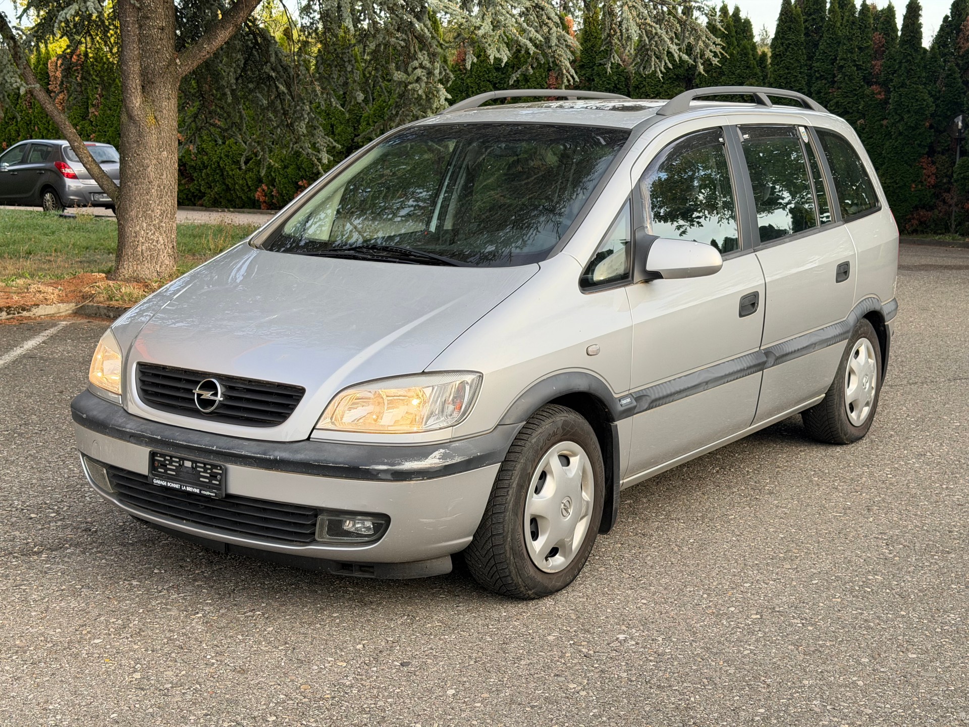 OPEL Zafira 1.8i 16V Comfort-image-6