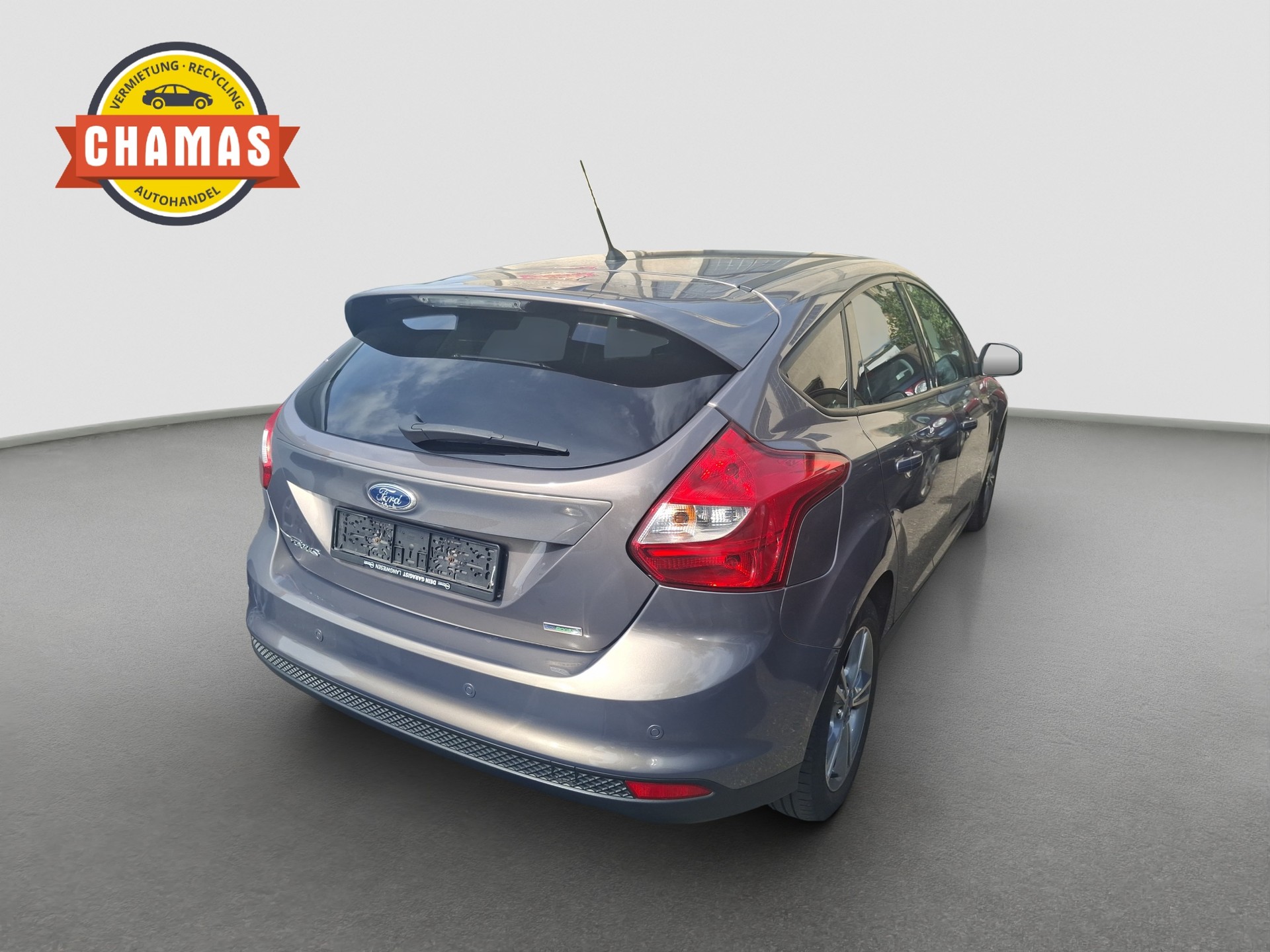 FORD Focus 1.0 SCTi Carving-image-2