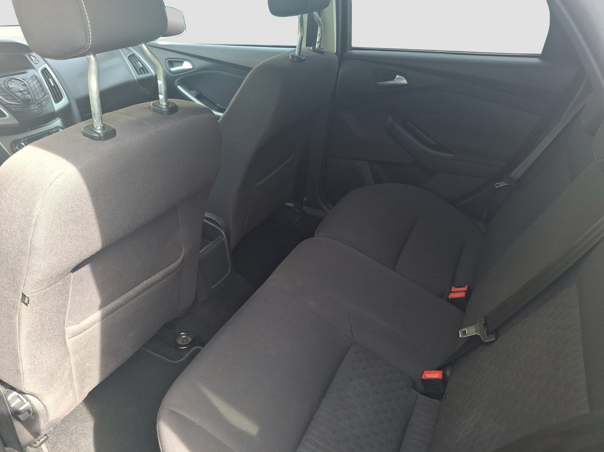 FORD Focus 1.0 SCTi Carving-image-5