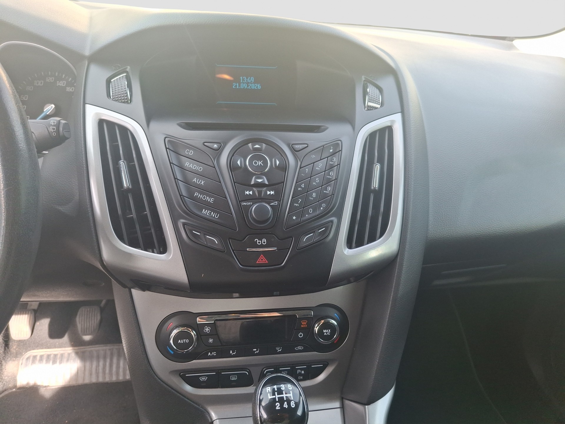 FORD Focus 1.0 SCTi Carving-image-9