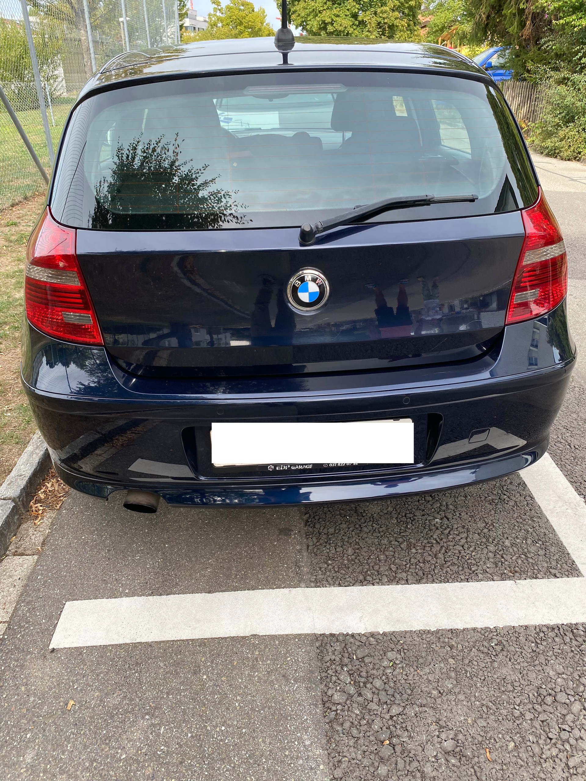 BMW 118d-image-1