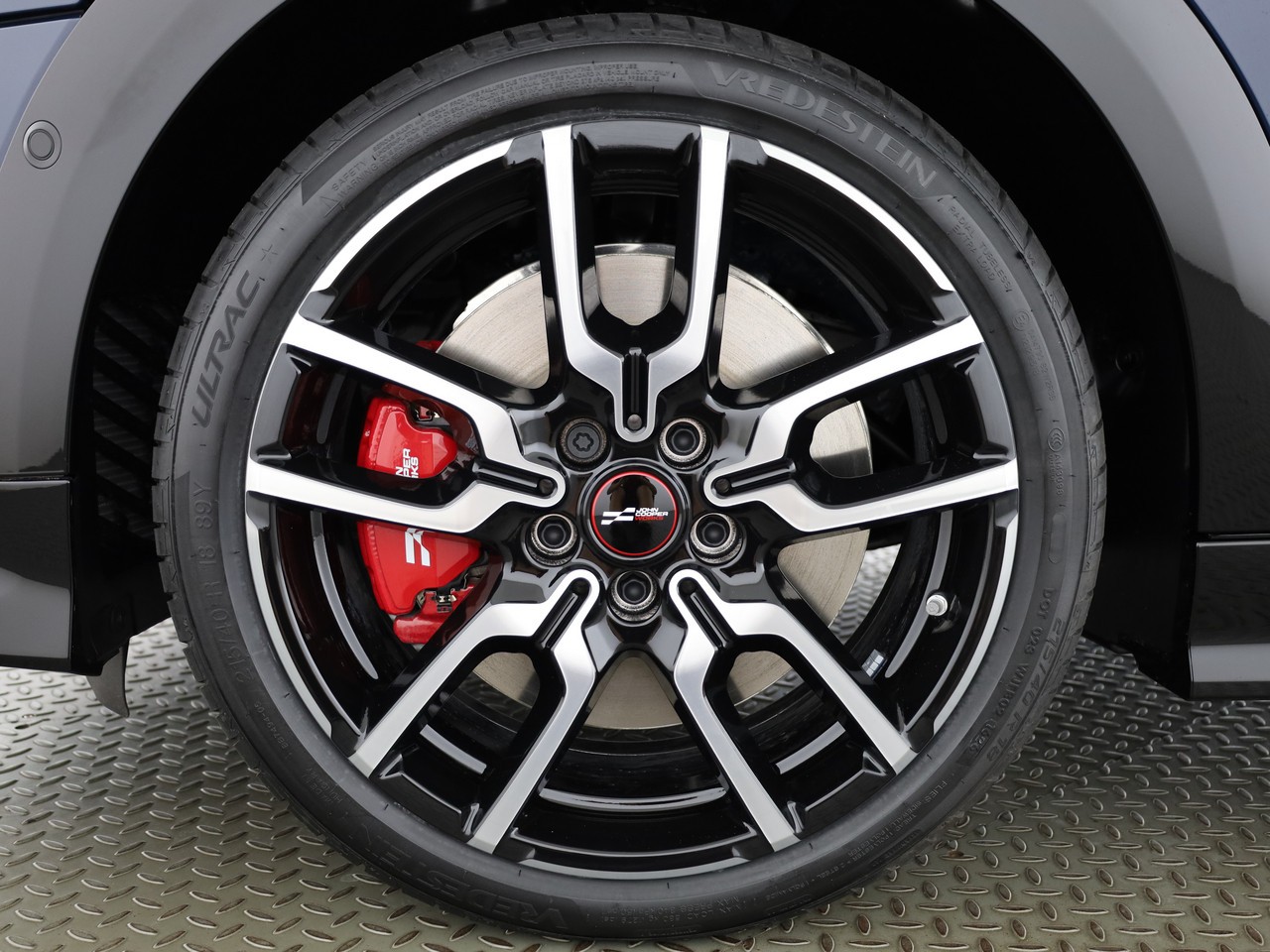MINI Cooper John Cooper Works DKG-image-41