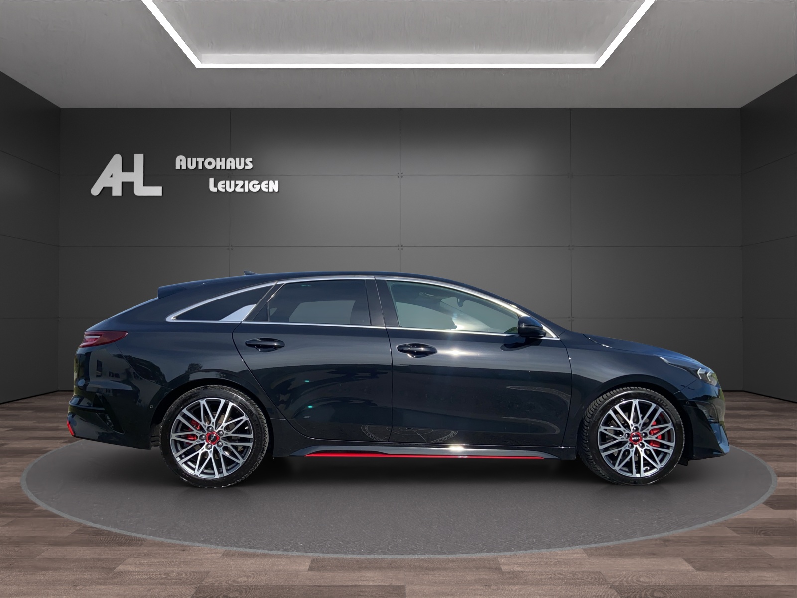 KIA ProCeed 1.6 T-GDi GT DCT-image-5