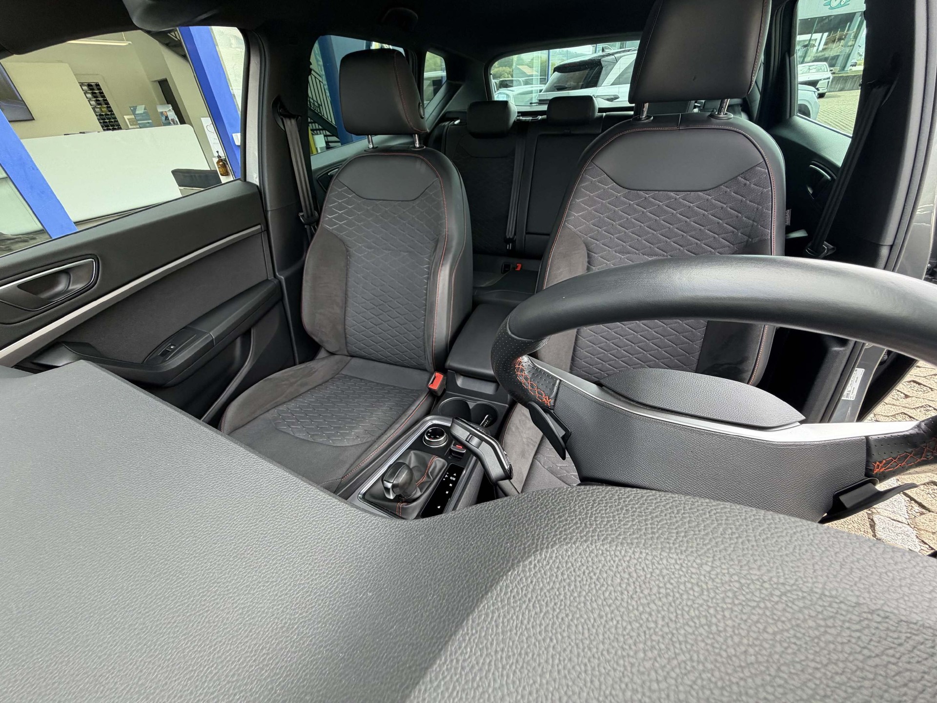 SEAT Ateca 1.5 TSI FR DSG *Anhängekupplung*-image-17