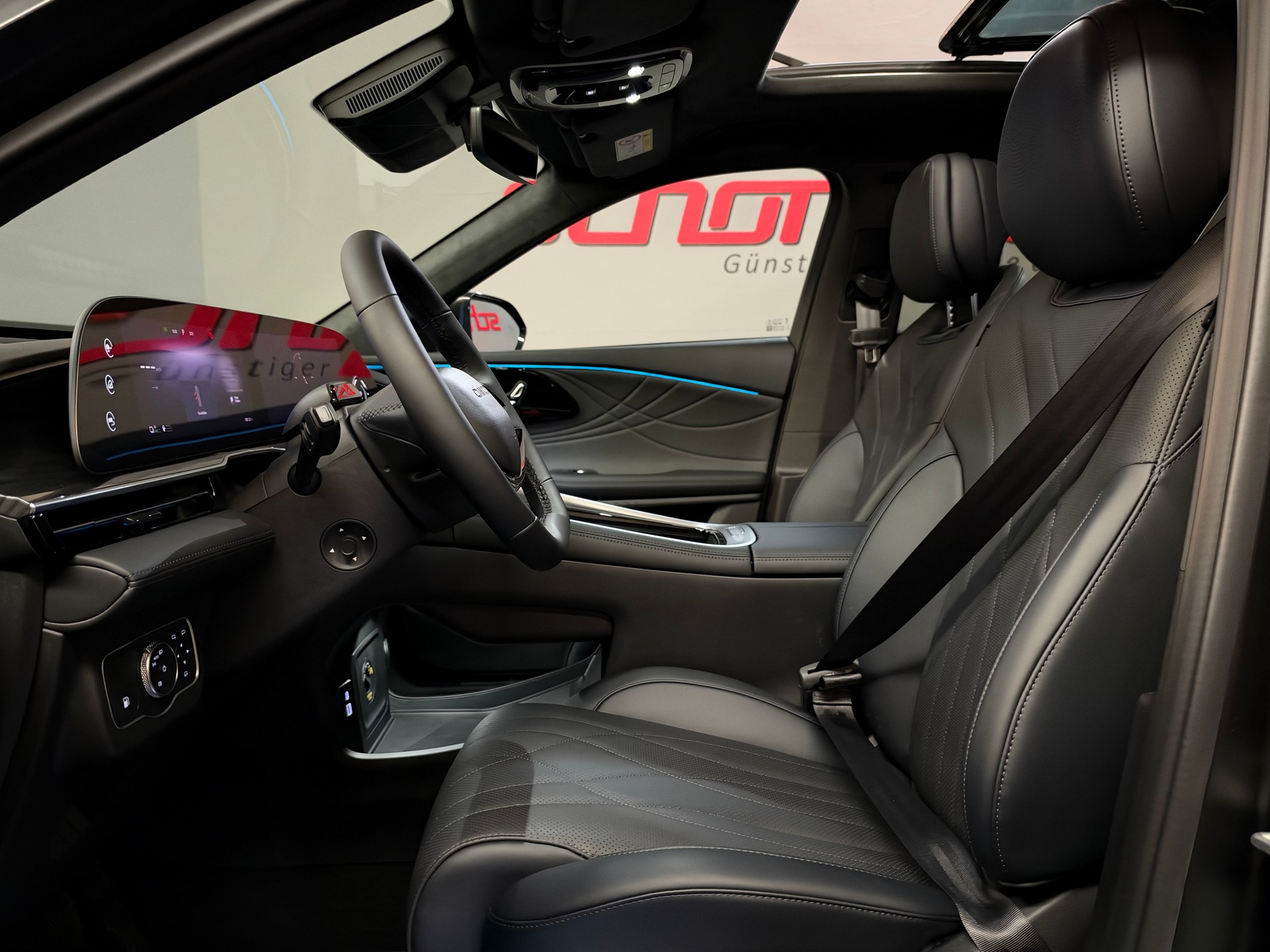 OMODA 9 Black Edition 1.5 T-GDI AWD 537PS-image-12