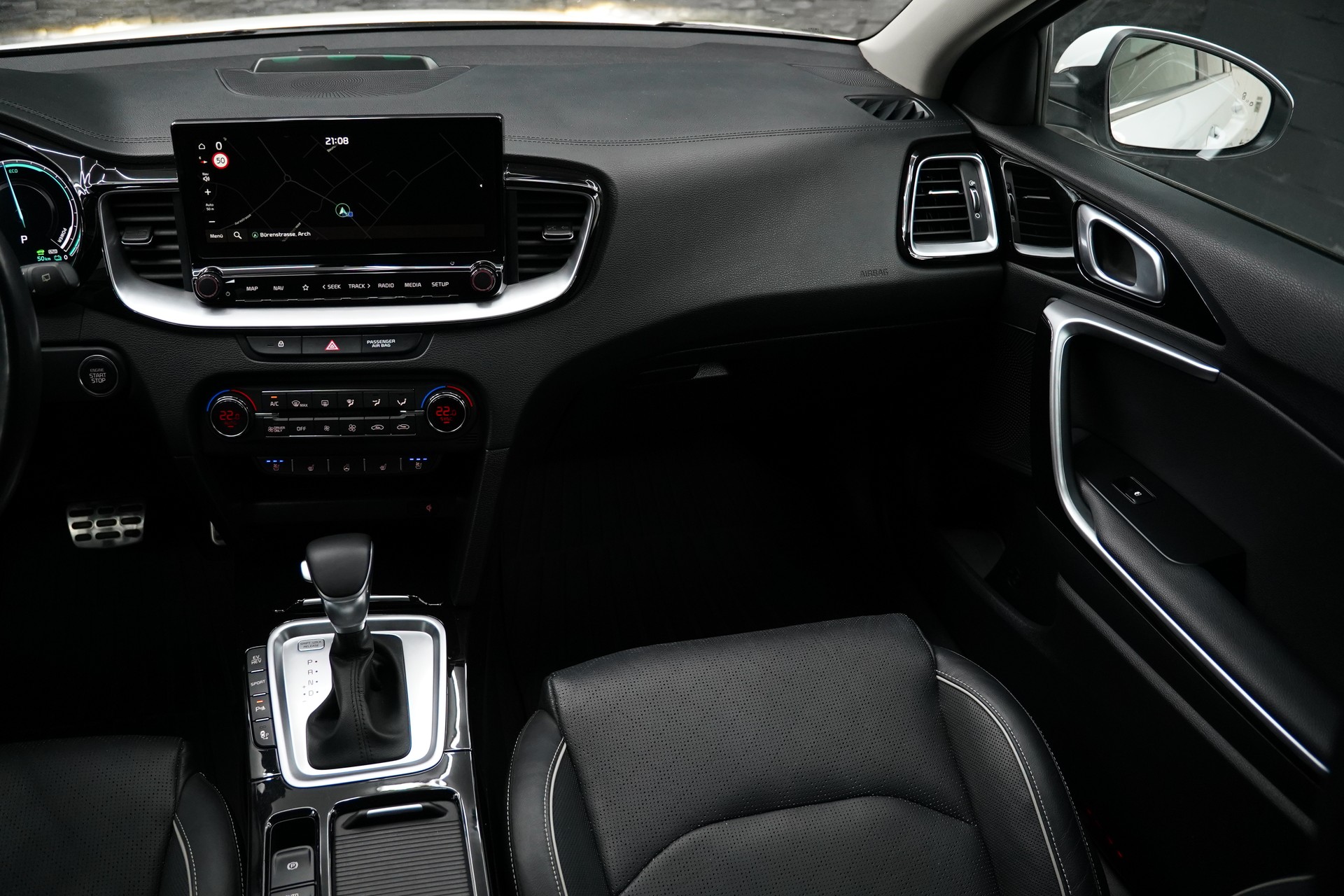 KIA Ceed Sportswagon 1.6 GDi Plug-in Hybrid Style DCT-image-20