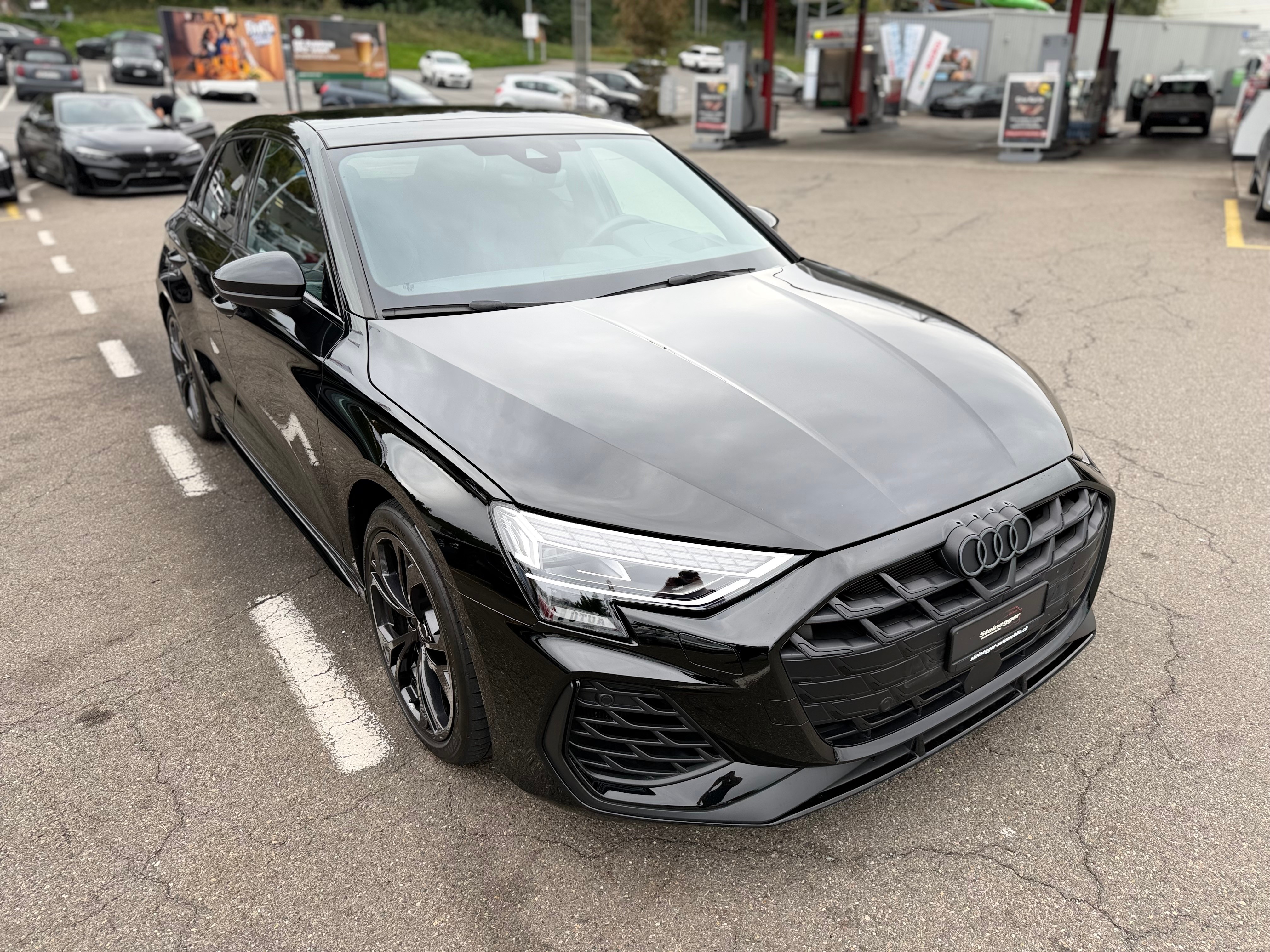 Car photo