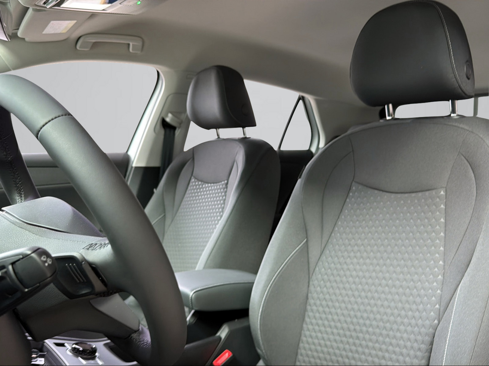 VW T-Roc 1.5 eTSI mHEV Trend DSG-image-6