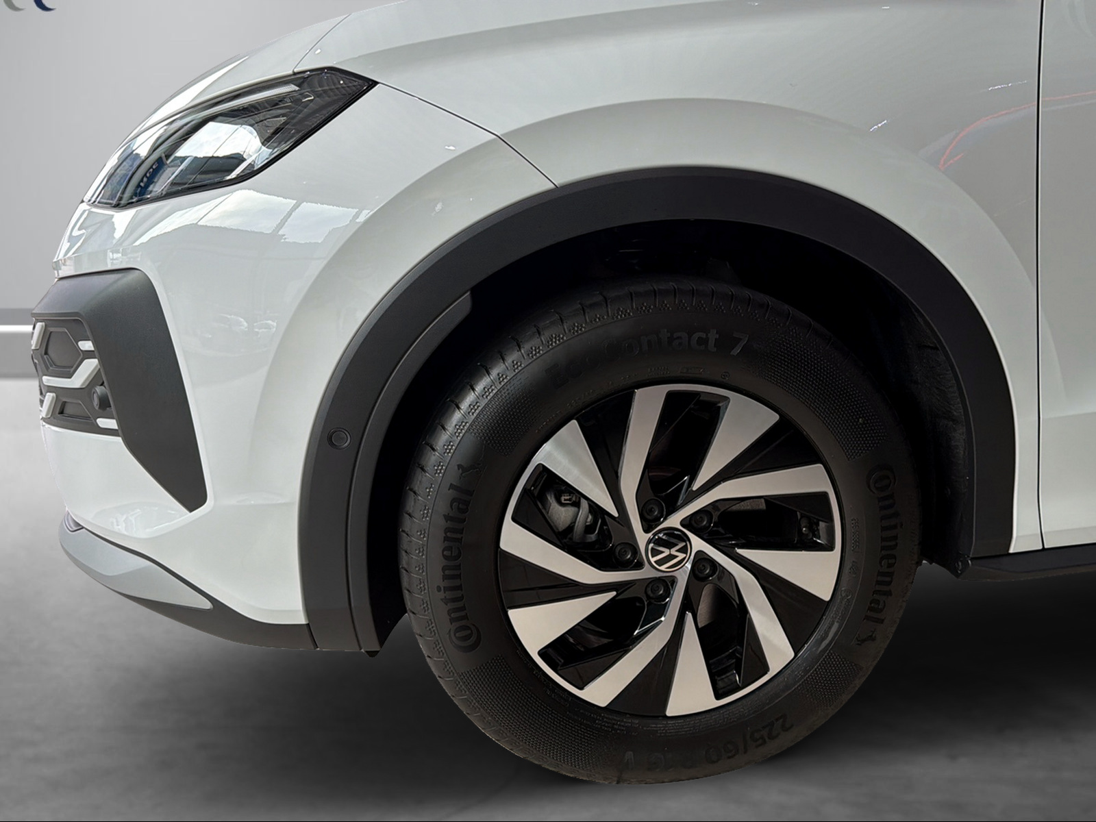 VW T-Roc 1.5 eTSI mHEV Trend DSG-image-10