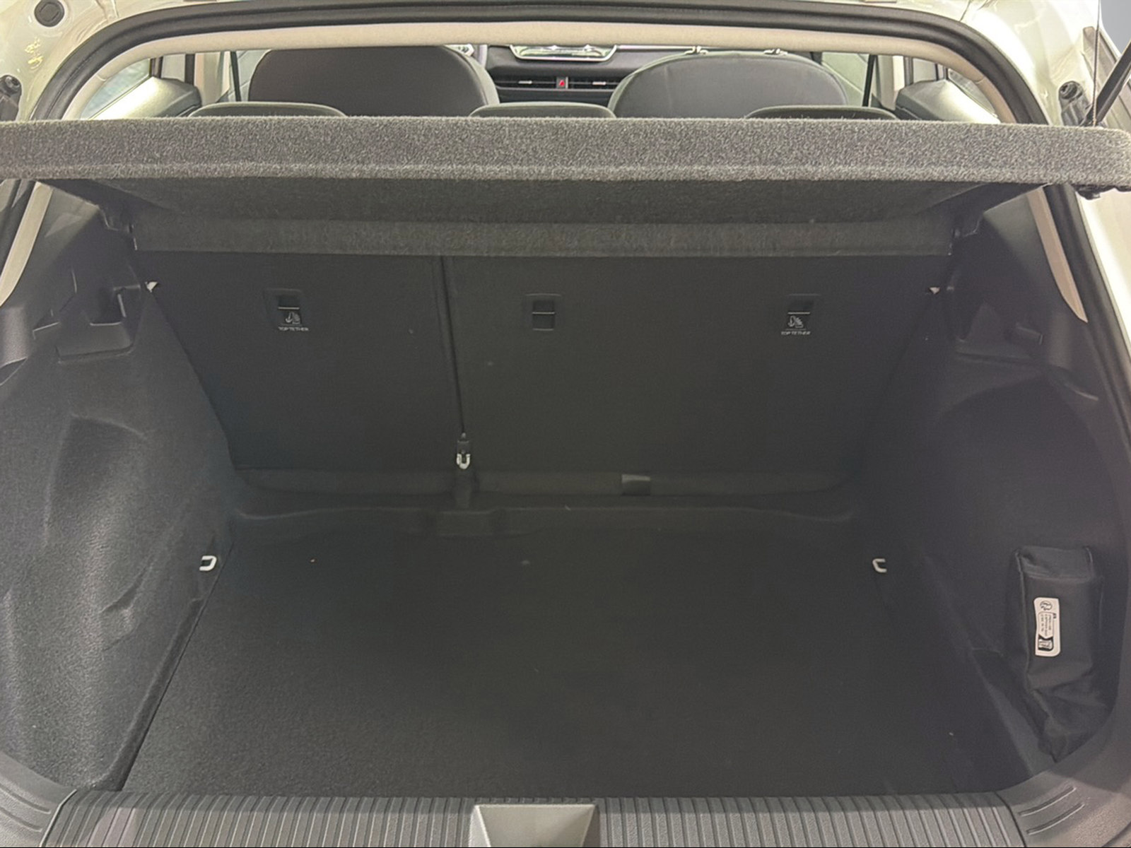 VW T-Roc 1.5 eTSI mHEV Trend DSG-image-5