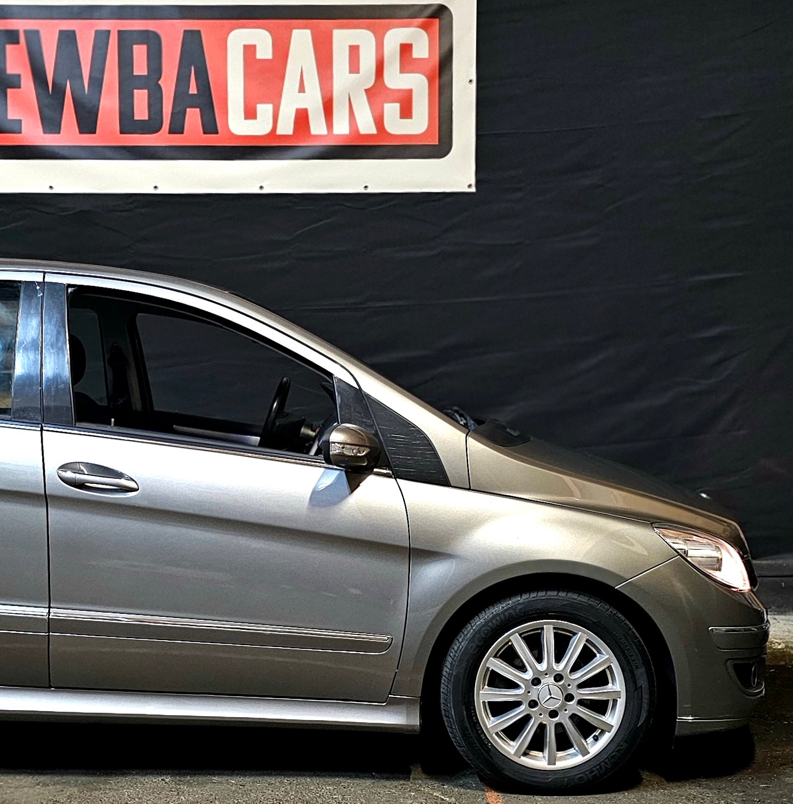 MERCEDES-BENZ B 170-image-7