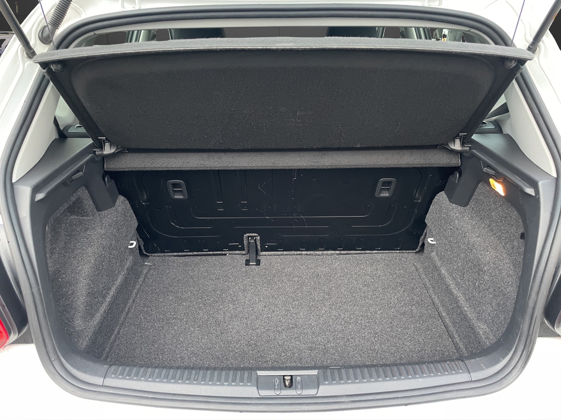 VW Polo 1.2 TSI BMT Trendline-image-6