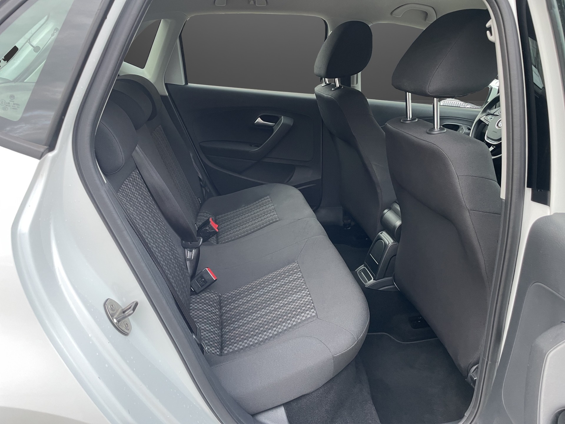 VW Polo 1.2 TSI BMT Trendline-image-8