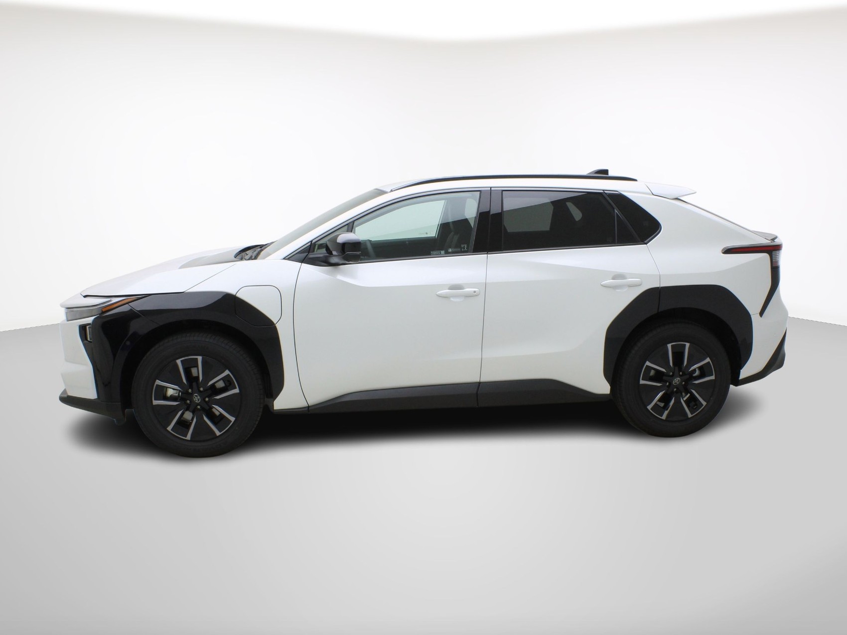 TOYOTA bZ4X Premium AWD ** JBL- Premium Soundsystem **-image-1