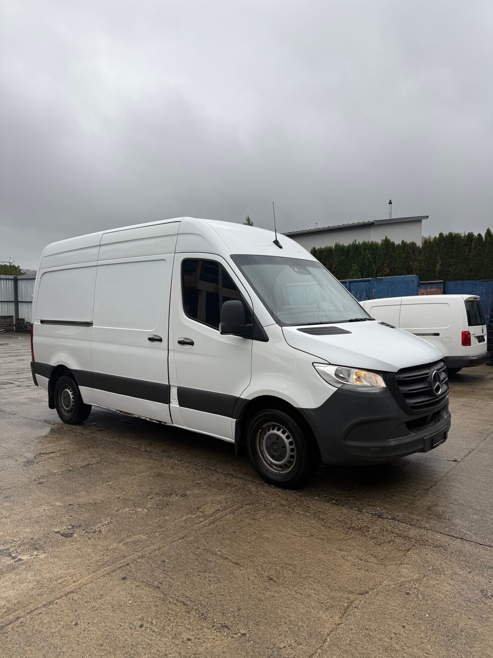 MERCEDES-BENZ Sprinter 316 CDI Standard 7G-TRONIC-image-1