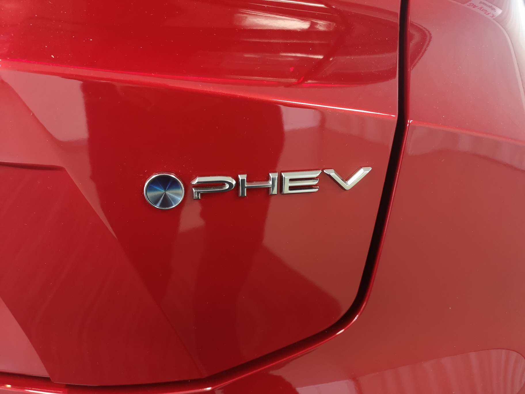 TOYOTA C-HR 2.0 PHEV Swiss Edition-image-8
