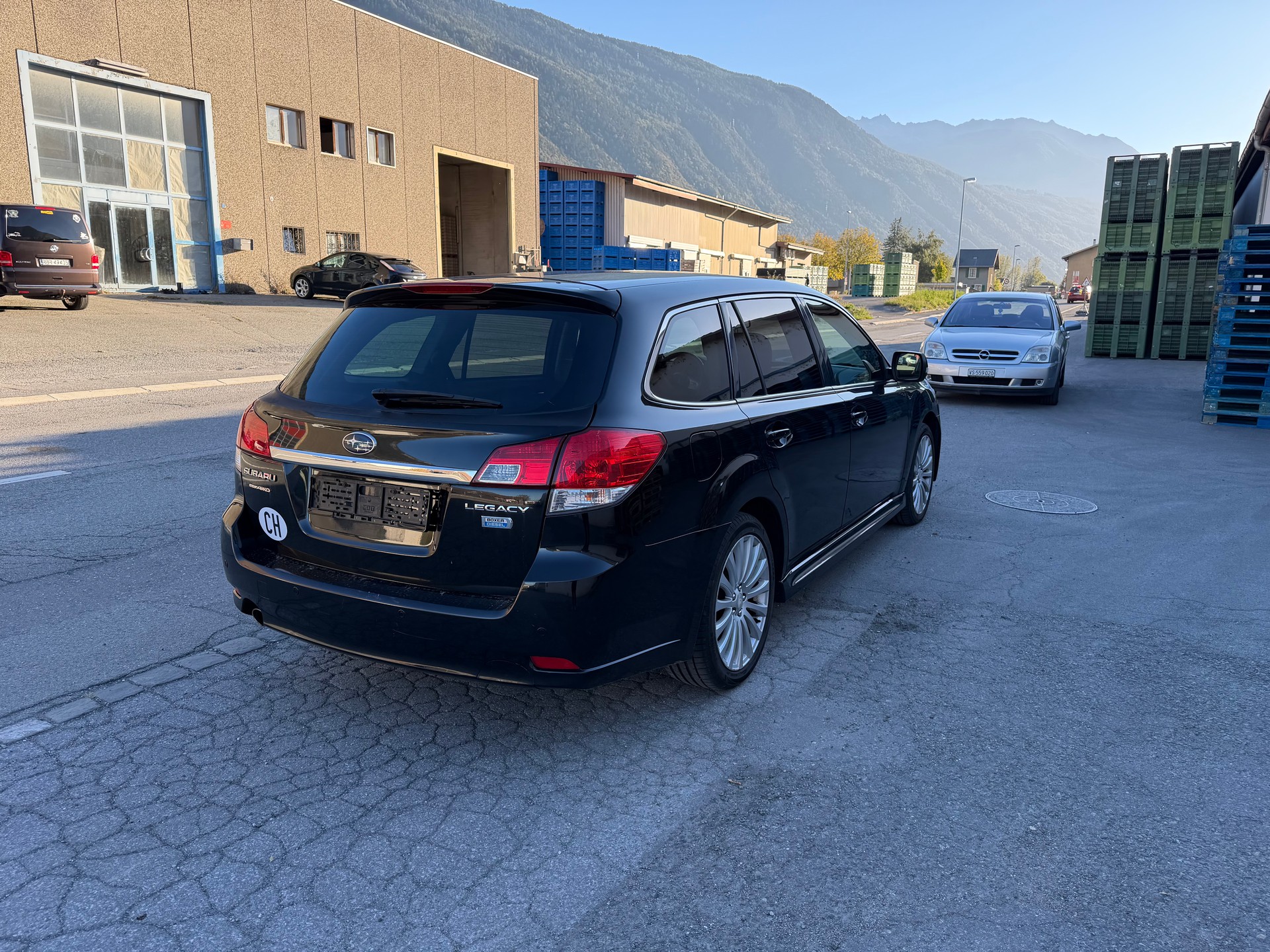 SUBARU Legacy 2.0D Swiss Special AWD-image-3