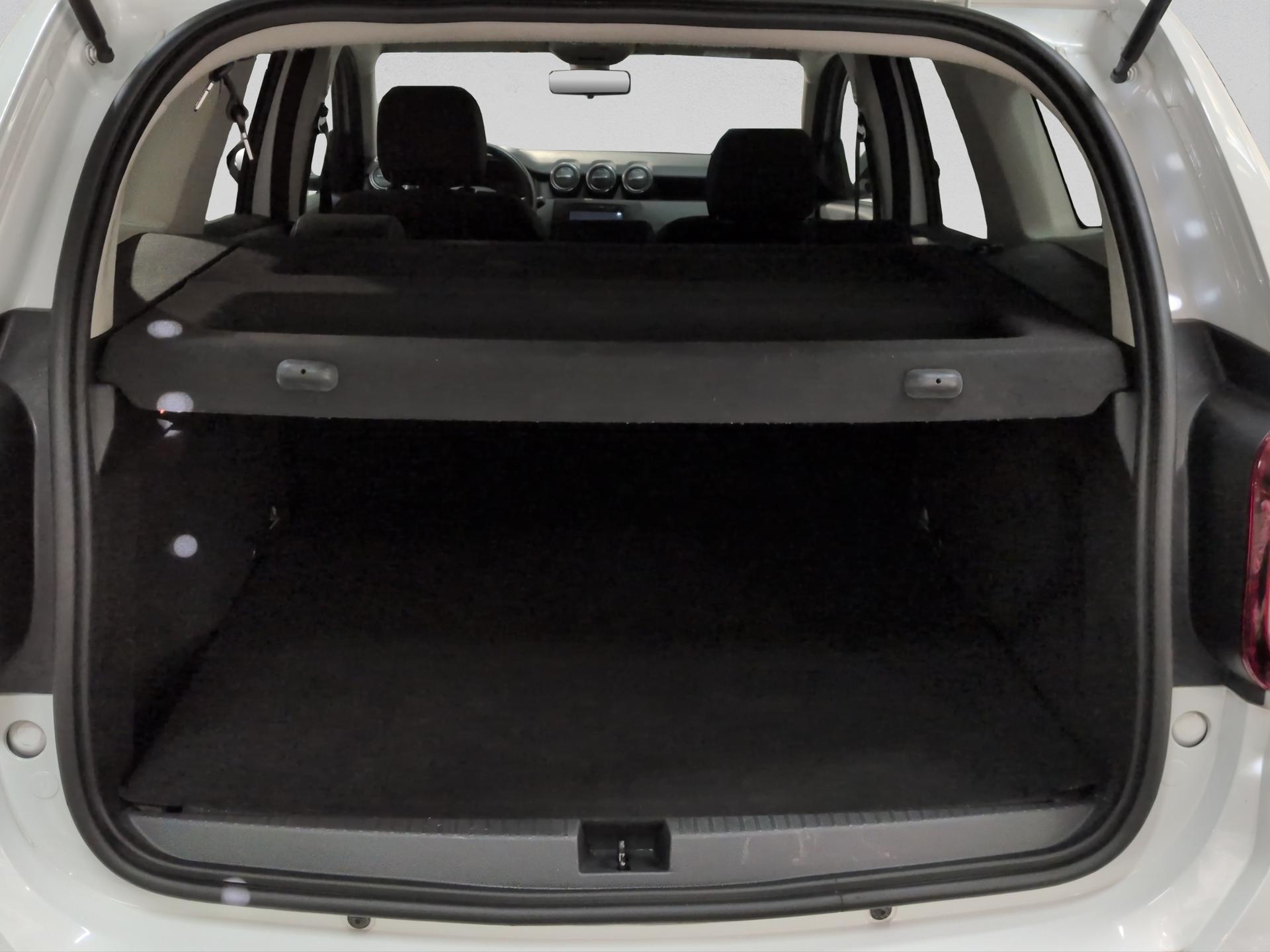 DACIA Duster dCi 115 Prestige 4x4-image-15