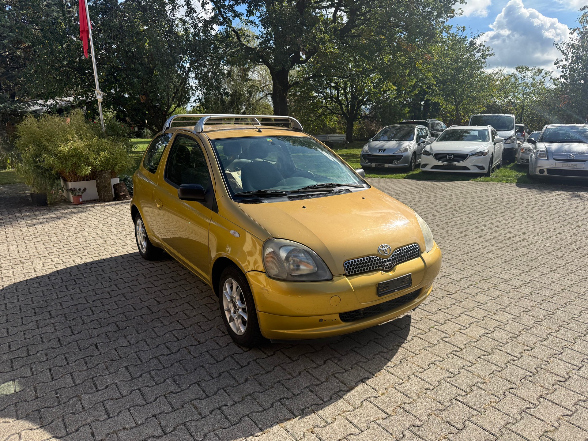 TOYOTA Yaris 1.3 Linea Luna-image-1