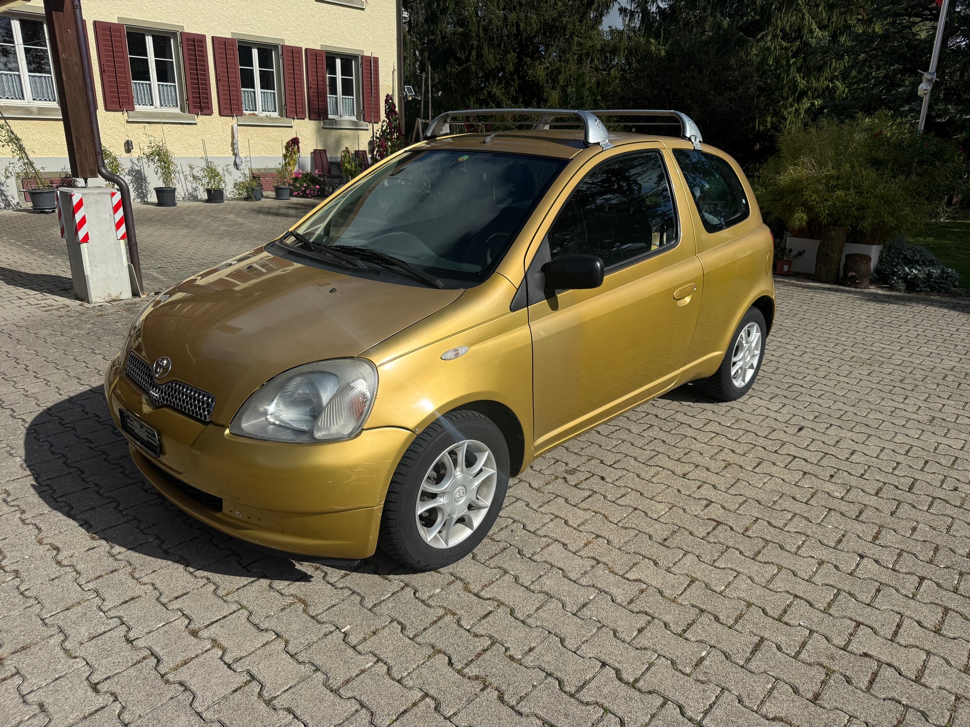 TOYOTA Yaris 1.3 Linea Luna-image-0