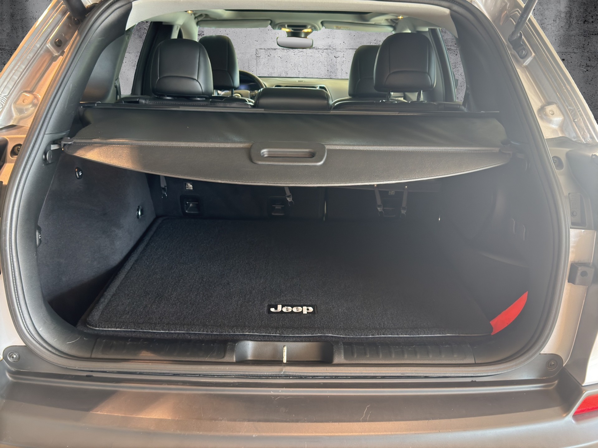 JEEP Cherokee 2.2MJ Limited AWD Drive I 9ATX-image-11