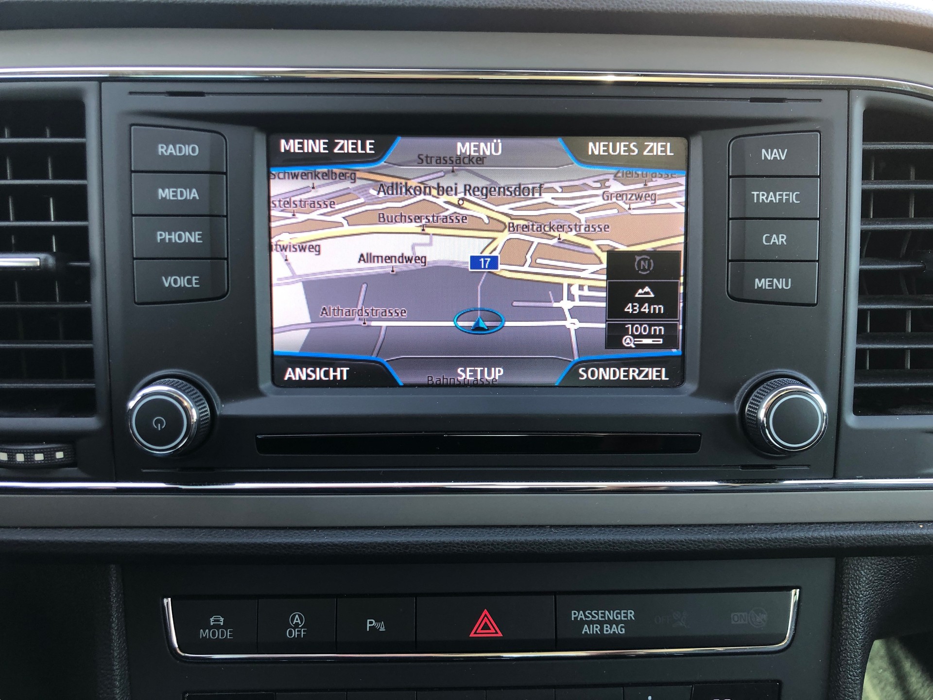 SEAT Leon ST 2.0 TDI X-Perience 4Drive DSG-image-8