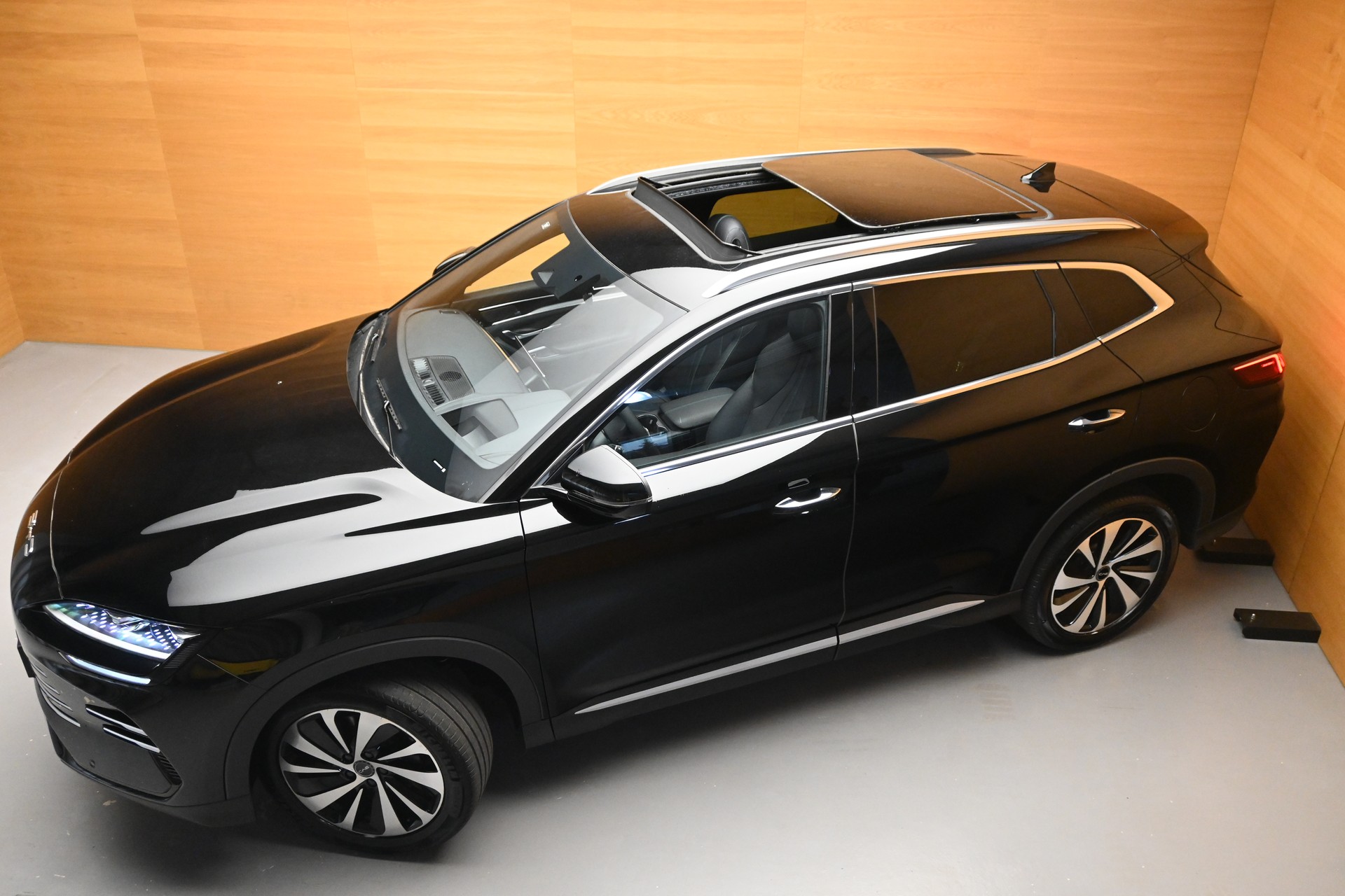 BYD Seal U DM-i Boost-image-1