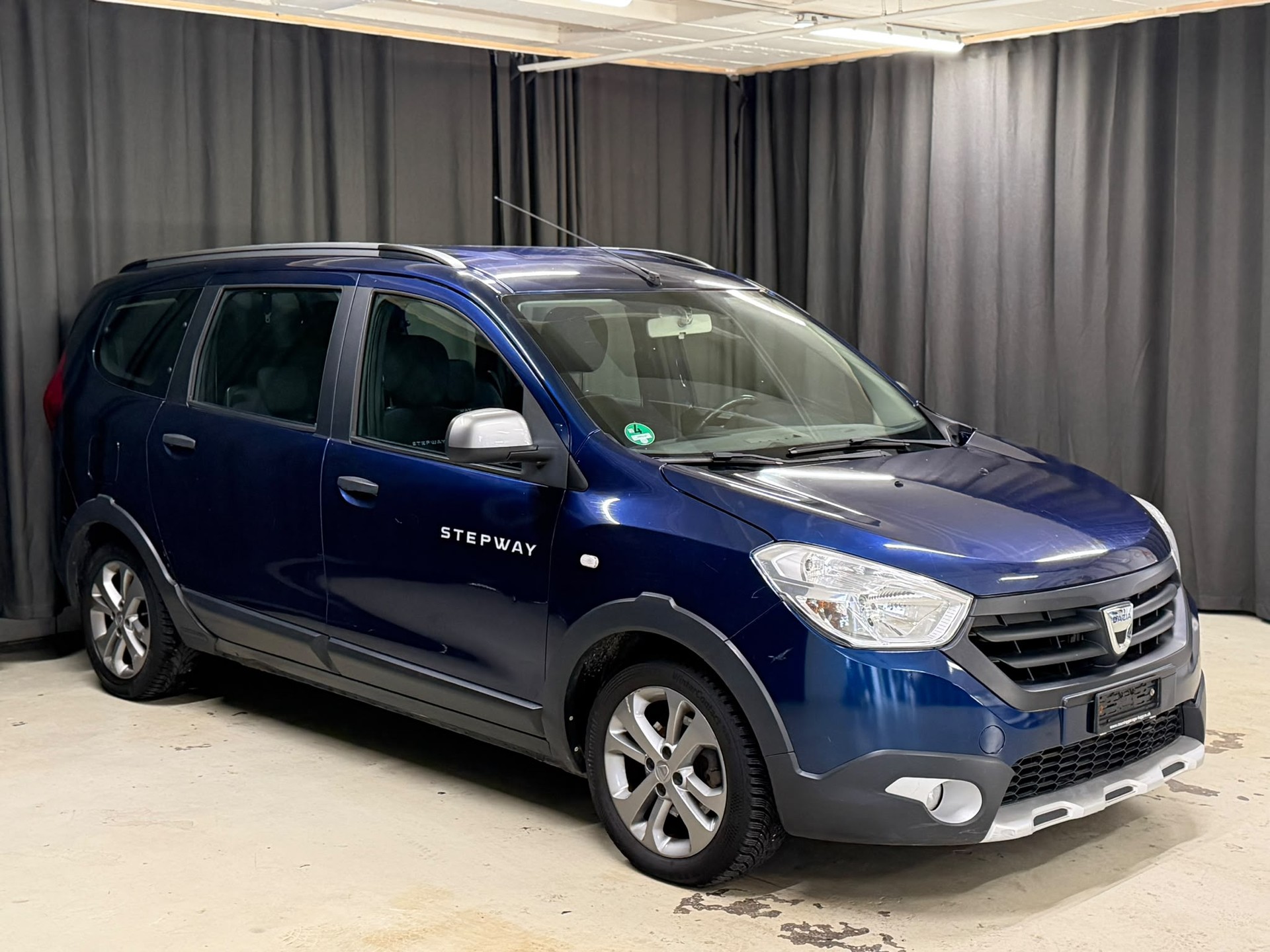 DACIA Lodgy 1.5 dCi Lauréate 7PL-image-1