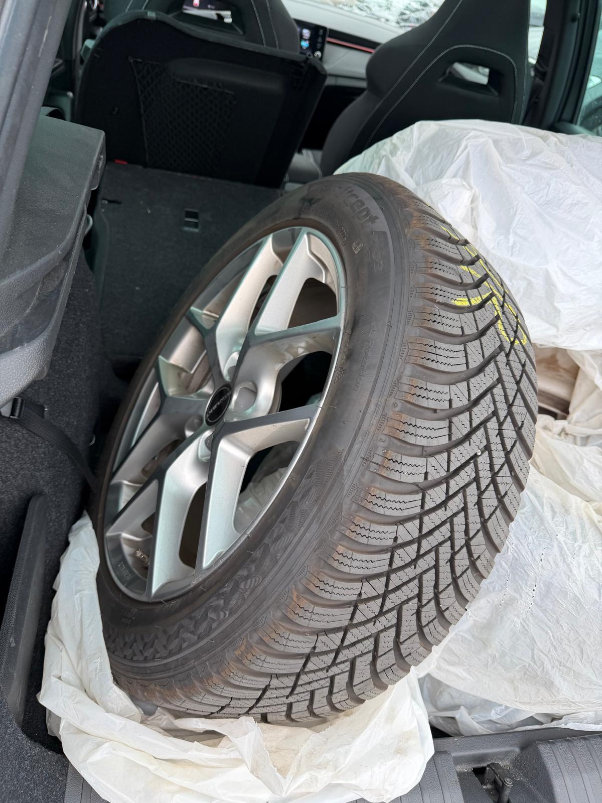 SKODA Kamiq 1.5 TSI Monte Carlo DSG-image-13