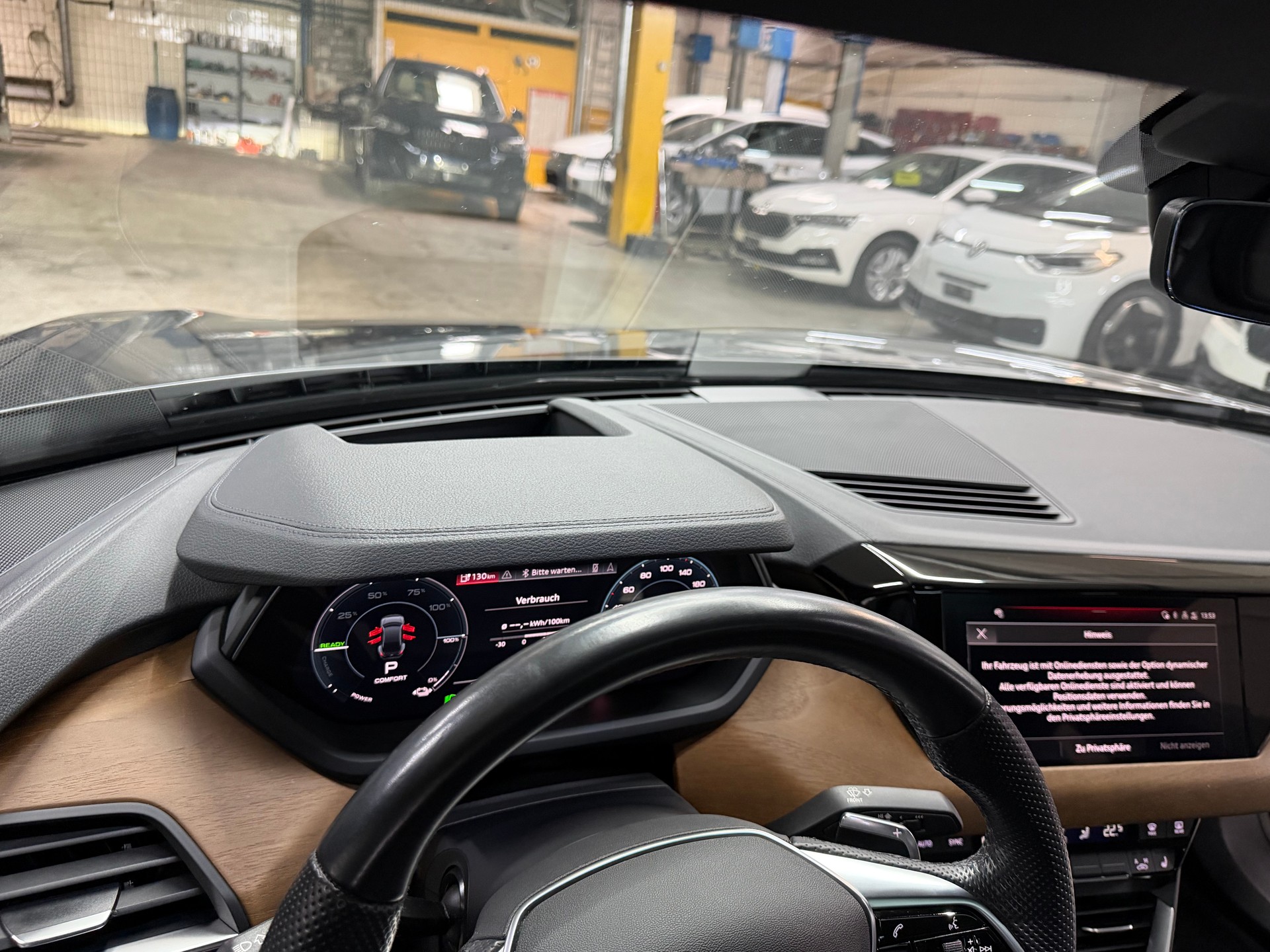 AUDI e-tron GT quattro-image-9