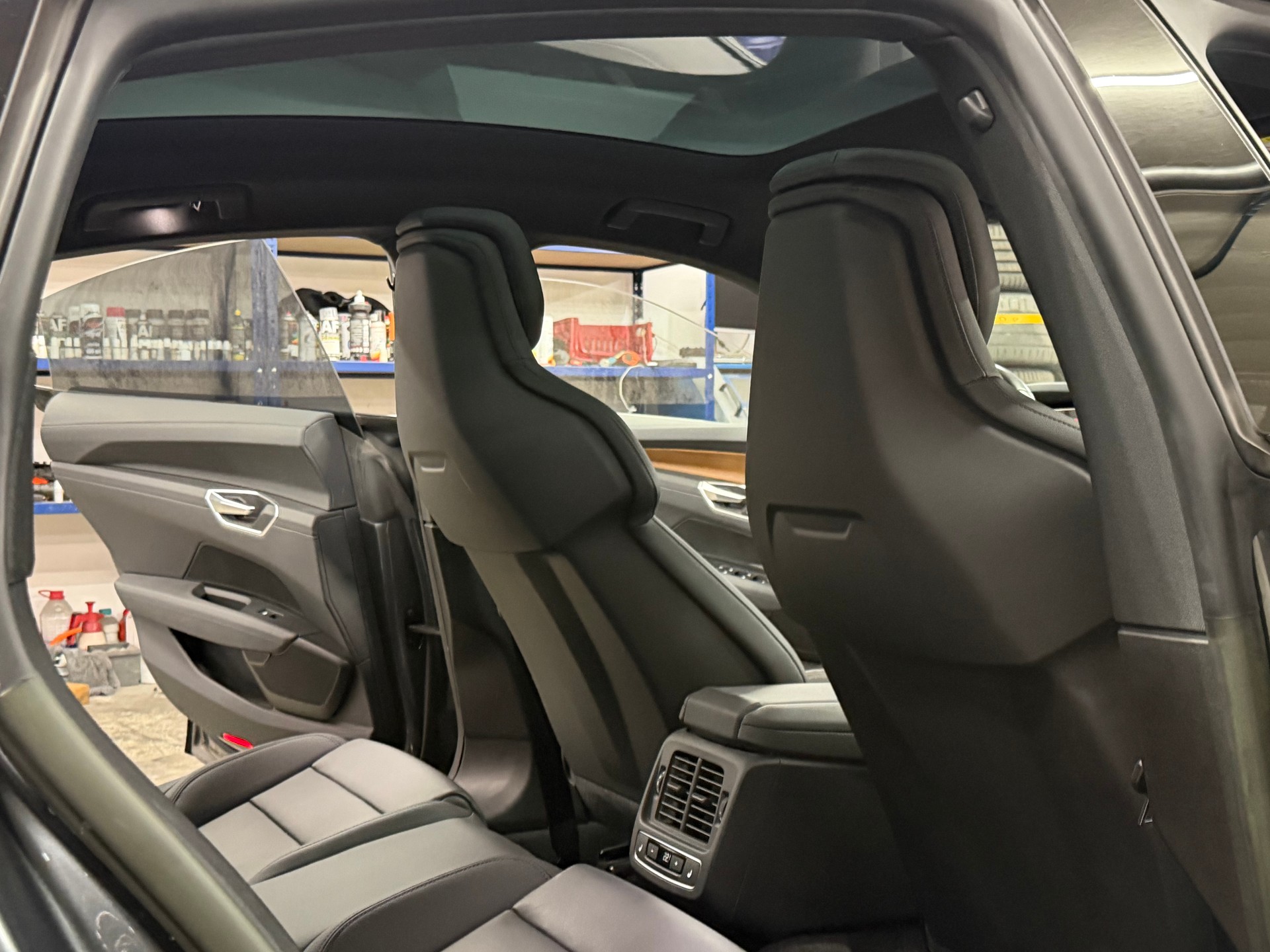 AUDI e-tron GT quattro-image-13