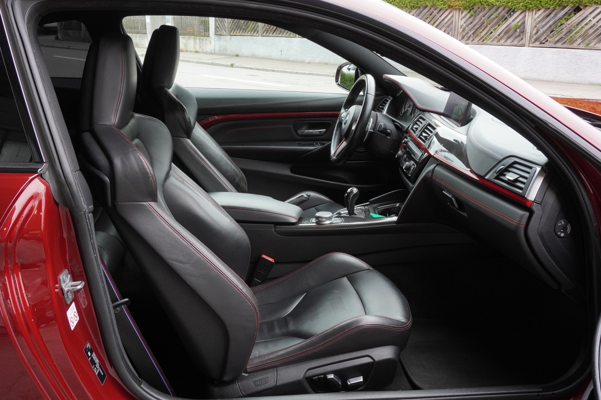BMW M4 Coupé Competition DKG-image-14
