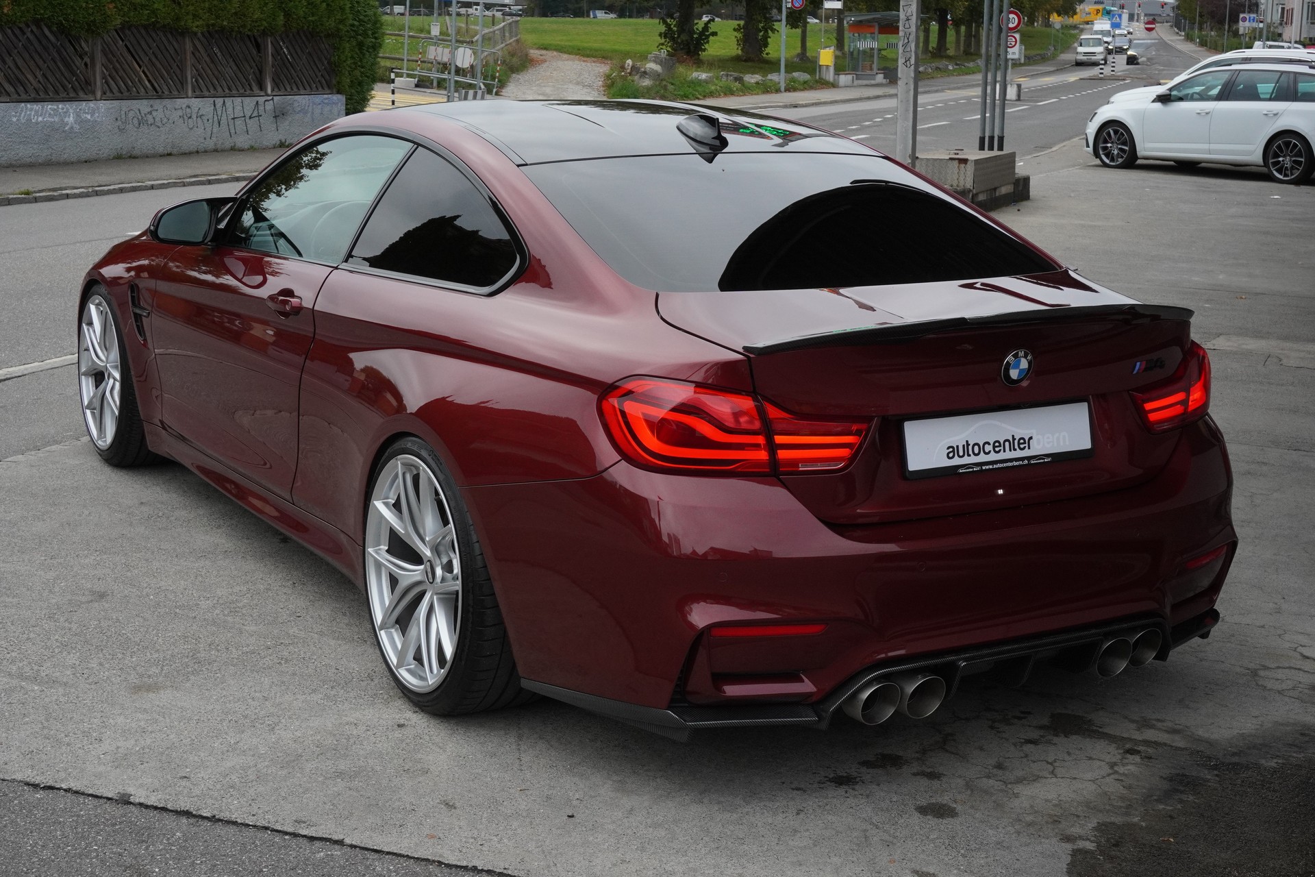 BMW M4 Coupé Competition DKG-image-6