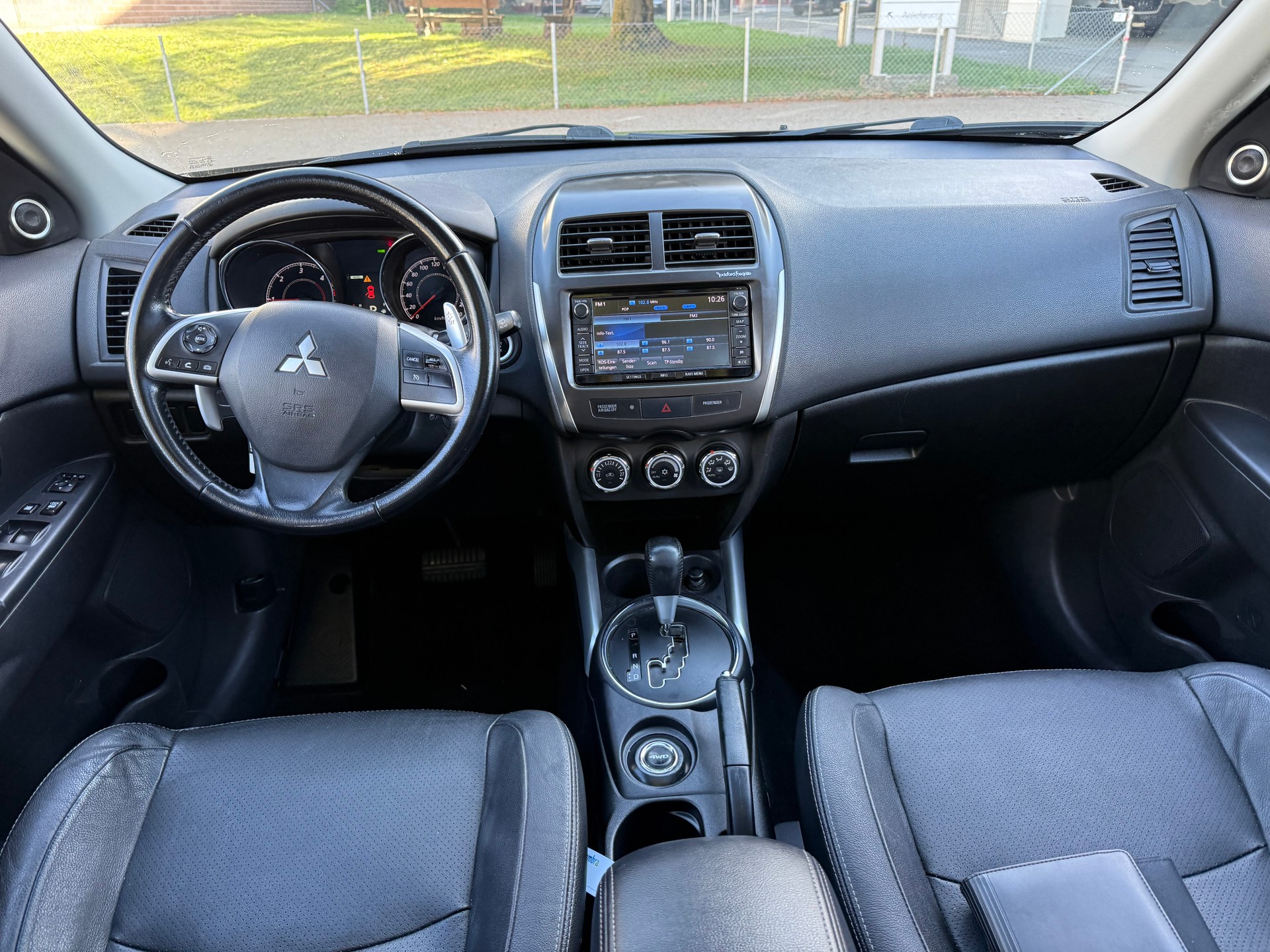 MITSUBISHI ASX 2.2 DID Navigator 4WD Automatic-image-7