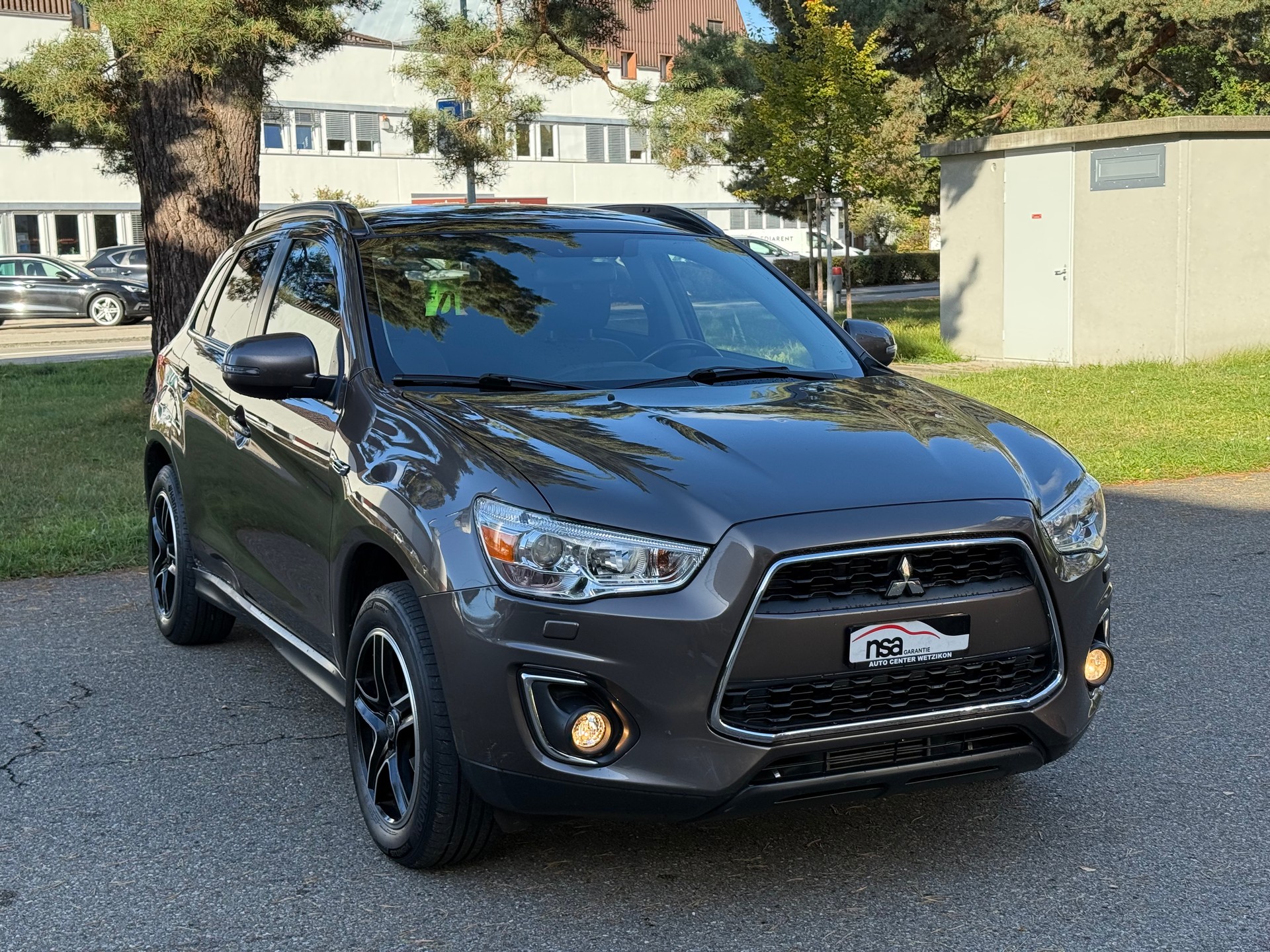 MITSUBISHI ASX 2.2 DID Navigator 4WD Automatic-image-1
