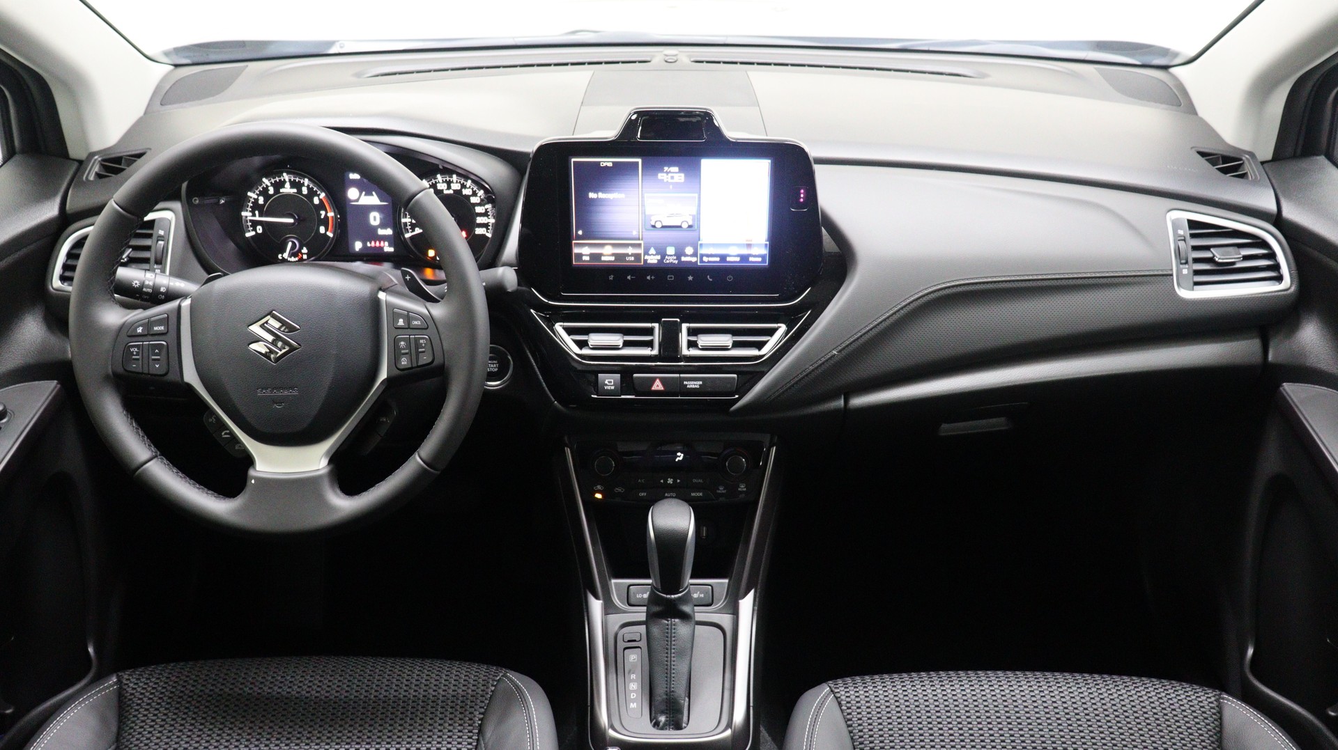 SUZUKI S-Cross 1.4 T Compact Top Hybrid 4x4-image-2
