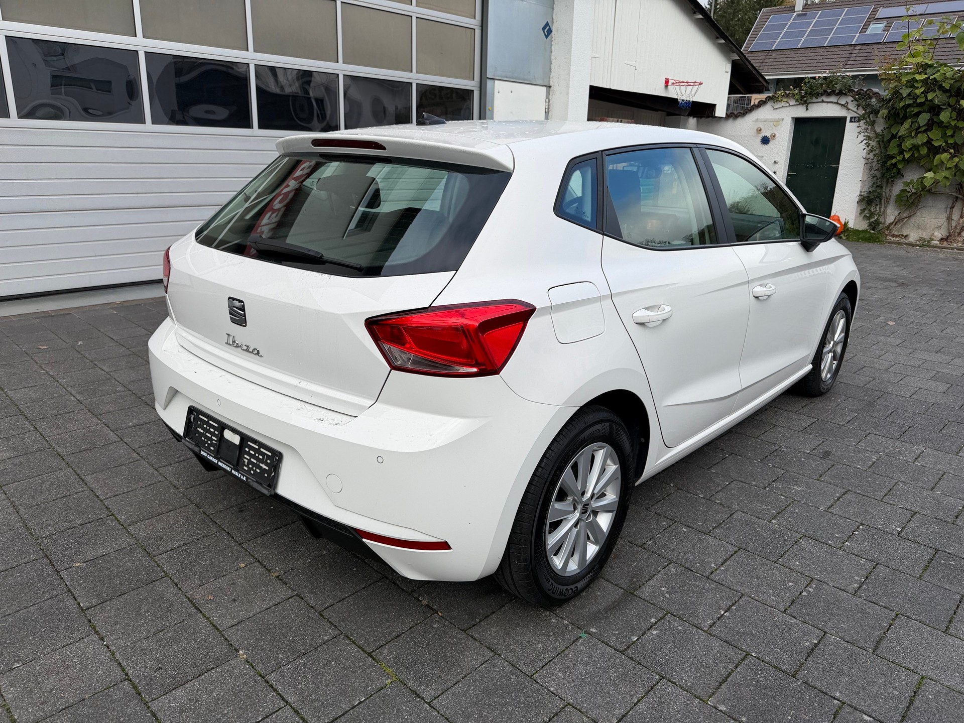 SEAT Ibiza 1.0 EcoTSI Reference-image-5