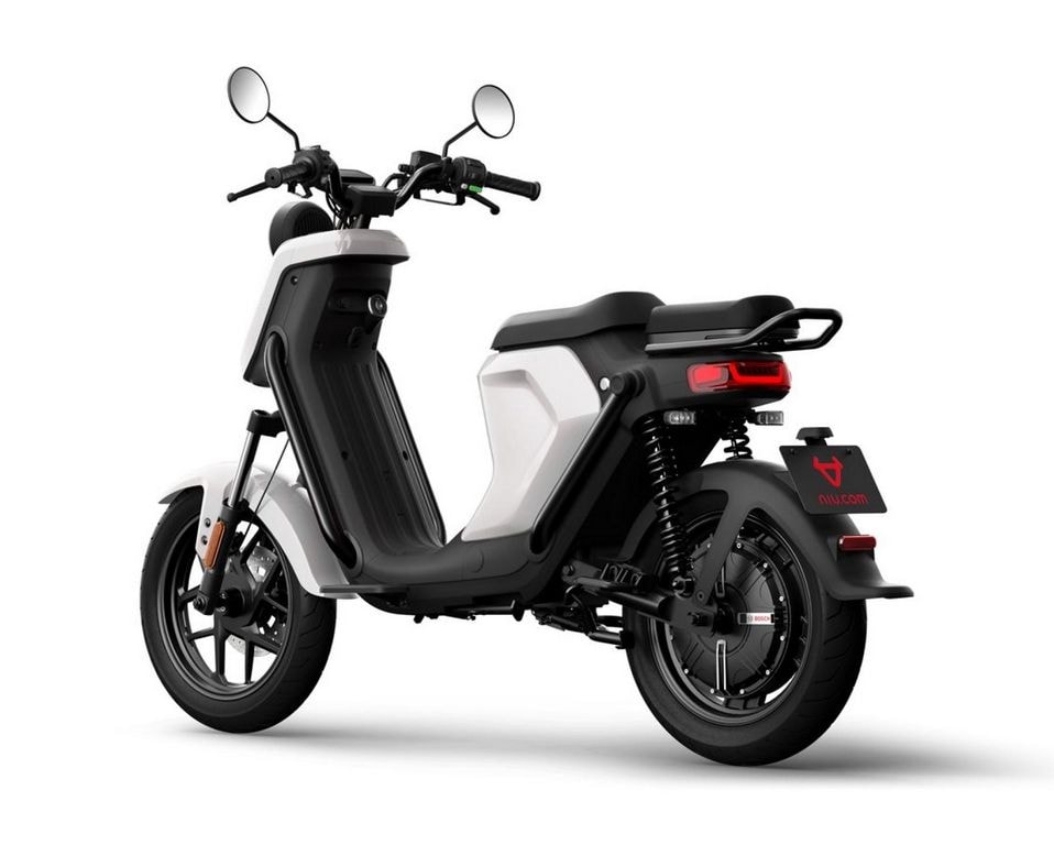 NIU UQi GT-showroom-element-1