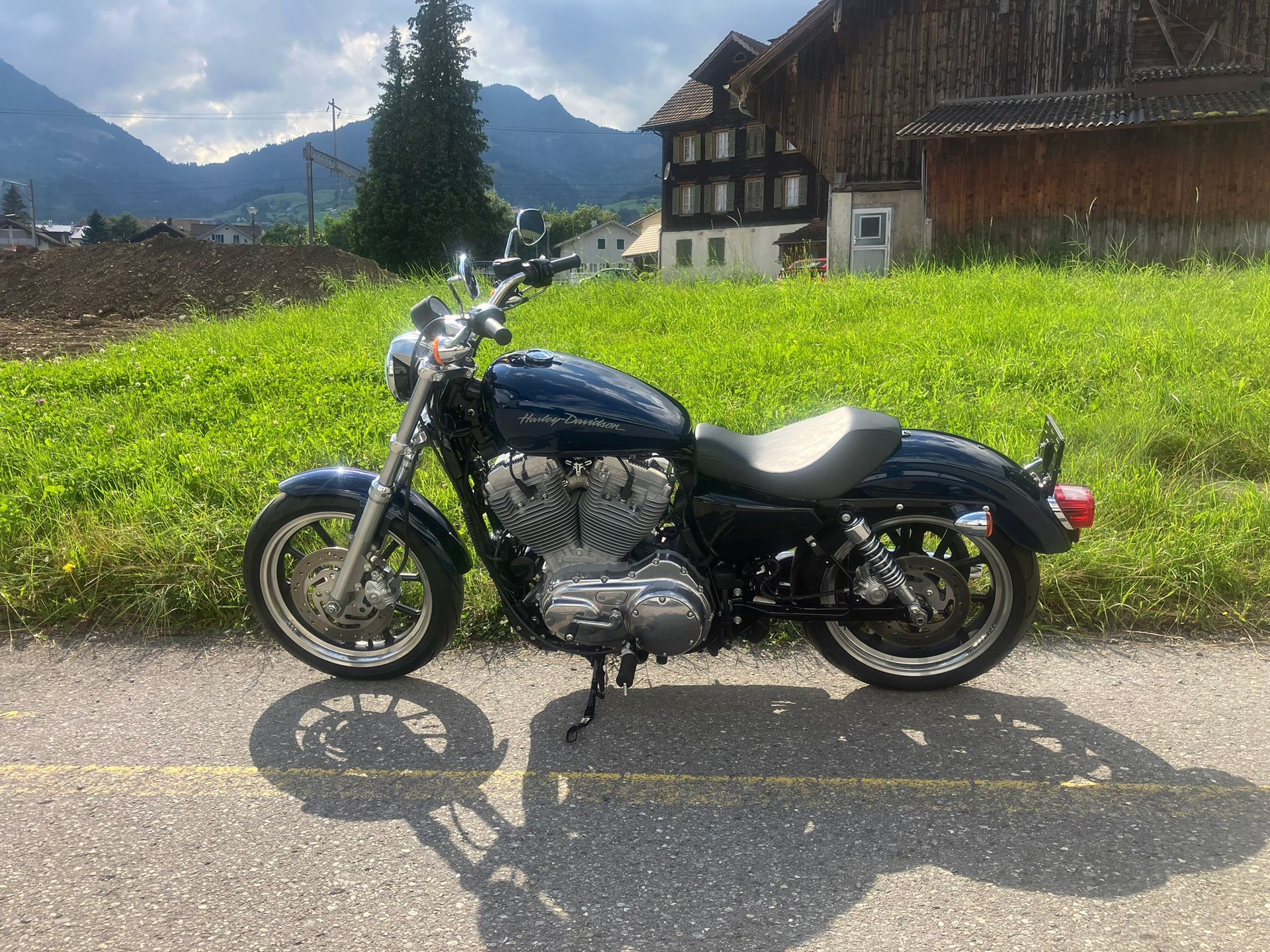 HARLEY-DAVIDSON XL 883 L Sportster Super Low-image-4