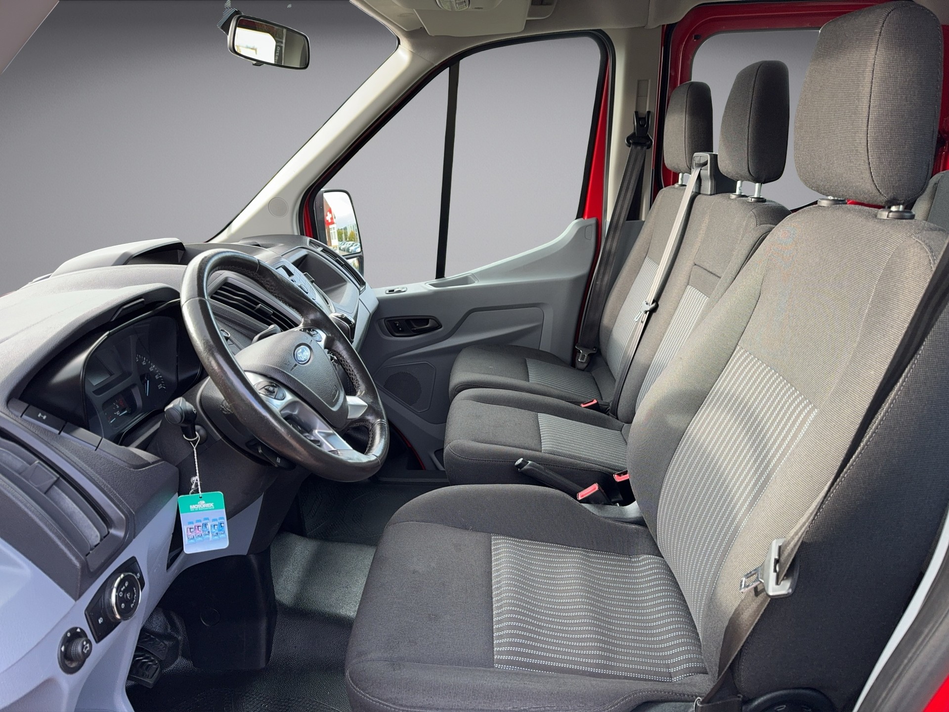 FORD Transit dcab.-ch. 350 L4 2.0 TDCi 130 Trend 4x4-image-4