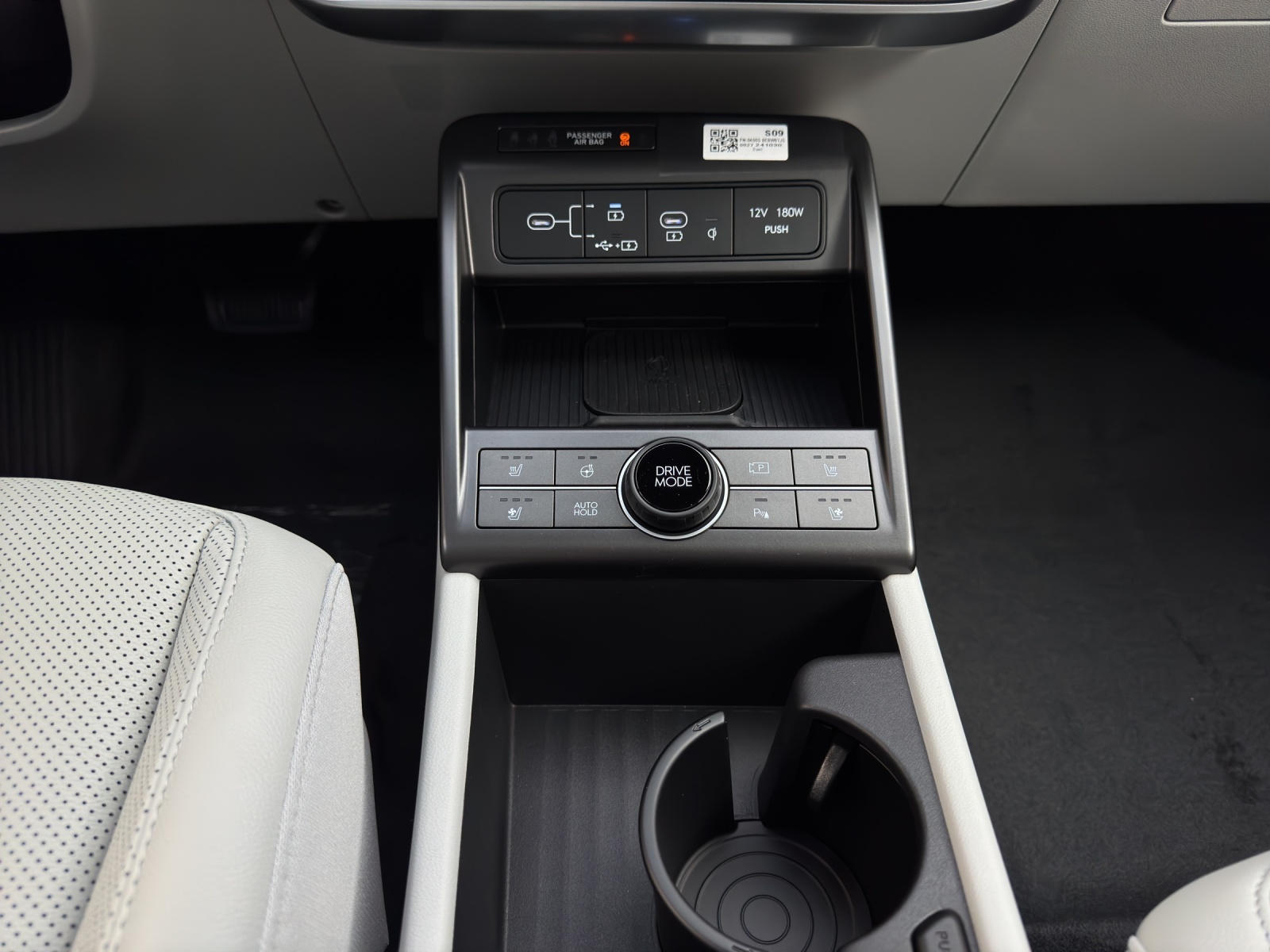 HYUNDAI Kona 1.6 GDi Hybrid Vertex-image-9