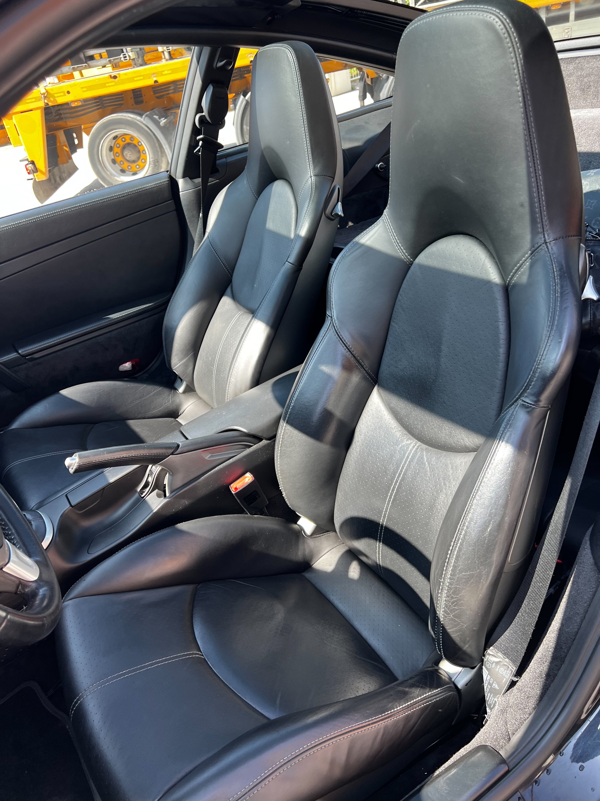 PORSCHE 911 Targa 4S-image-6