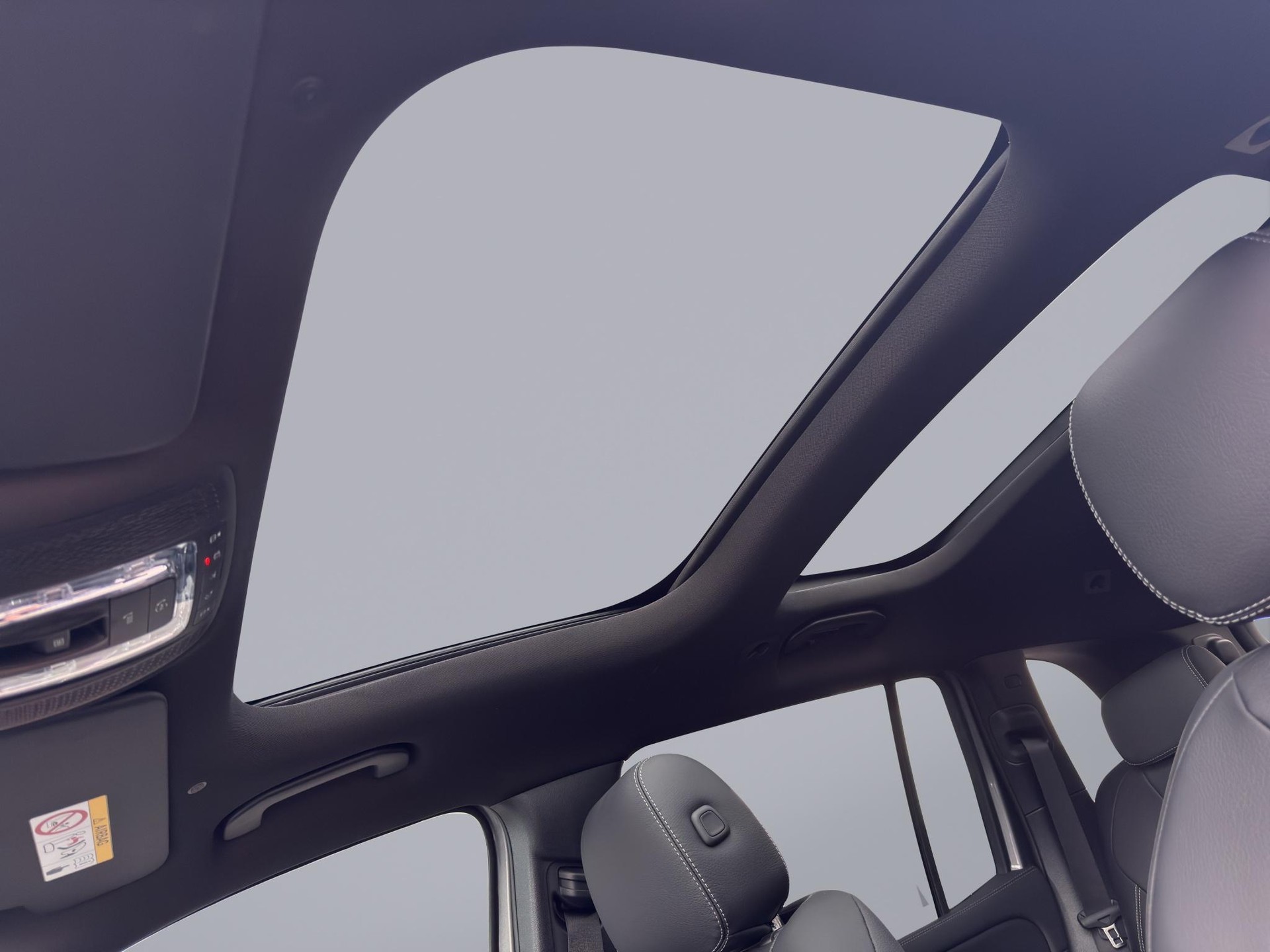 MERCEDES-BENZ GLB 250 AMG Line 4matic-image-18