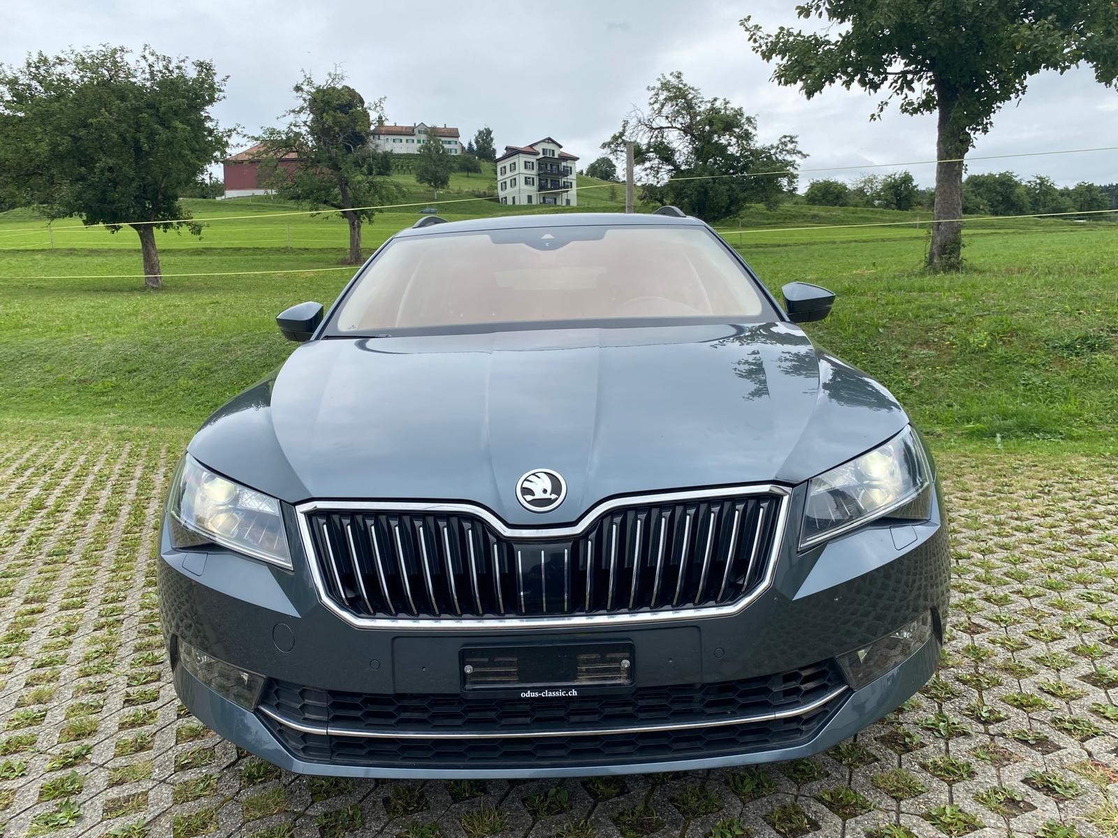 SKODA Superb Combi 2.0 TSI Style DSG 4x4-image-6