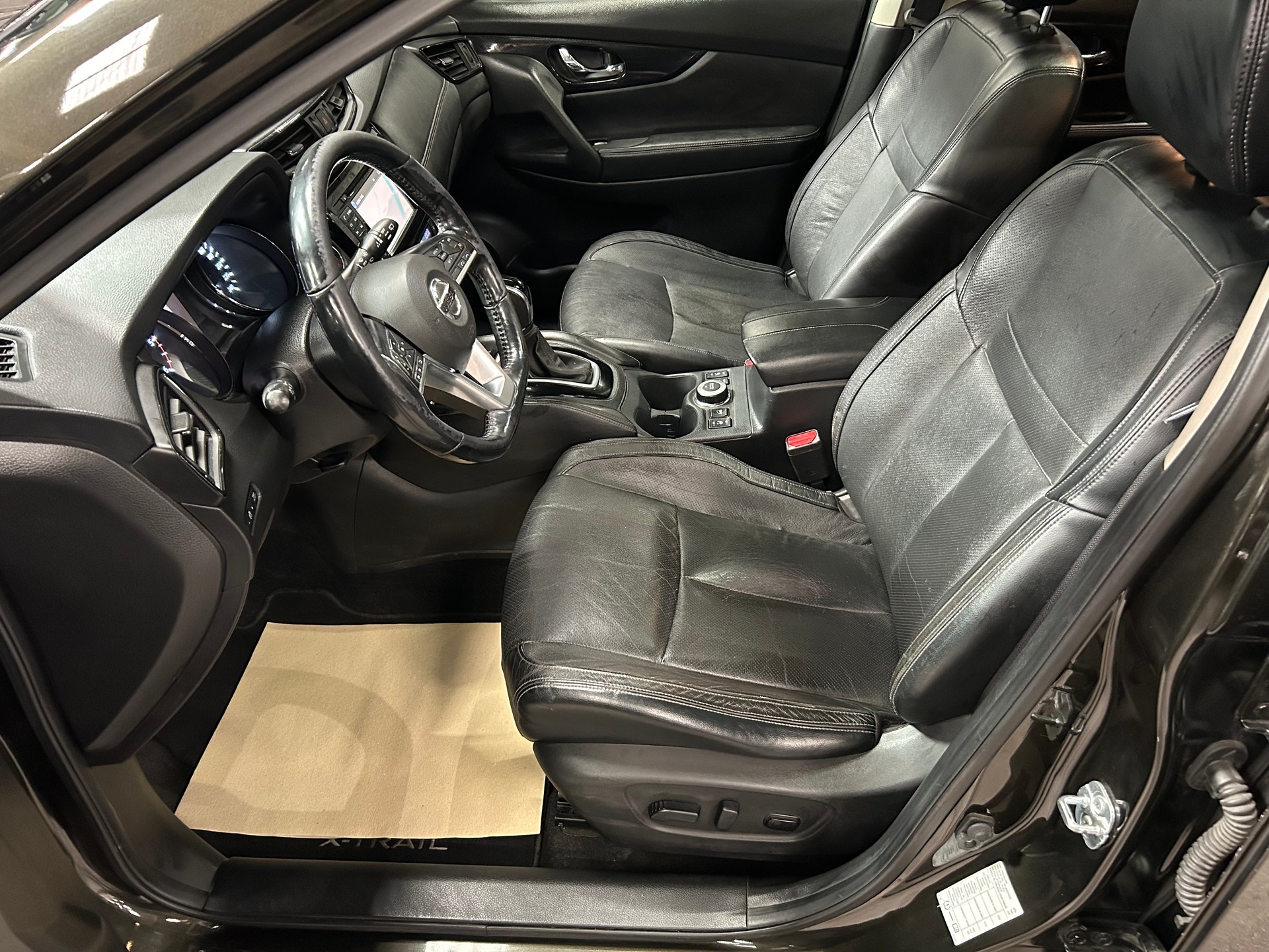 NISSAN X-Trail 2.0 dCi tekna Xtronic CVT ALL-MODE 4x4-image-10