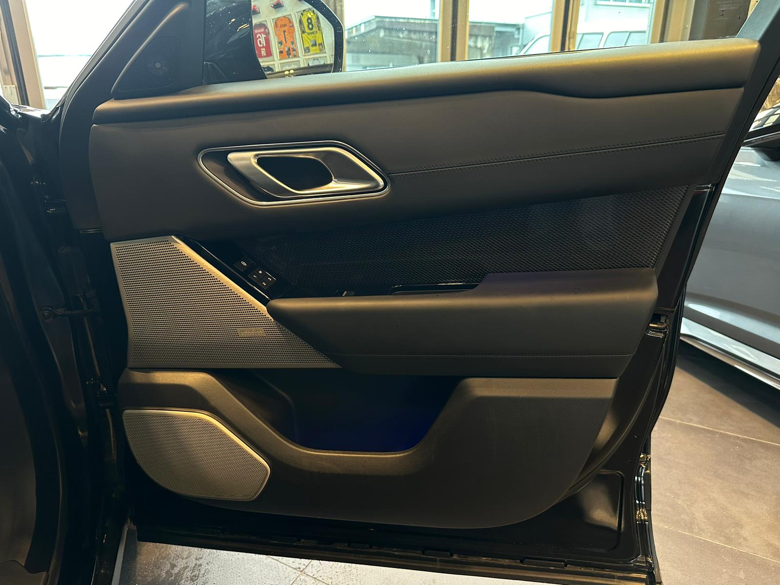 LAND ROVER Range Rover Velar SV Autobiography Dyn. Edition A.-image-22