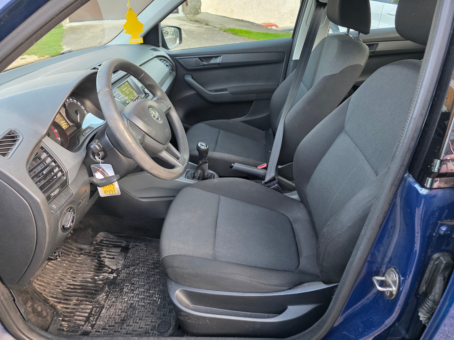 SKODA Fabia 1.2 TSI Ambition-image-10