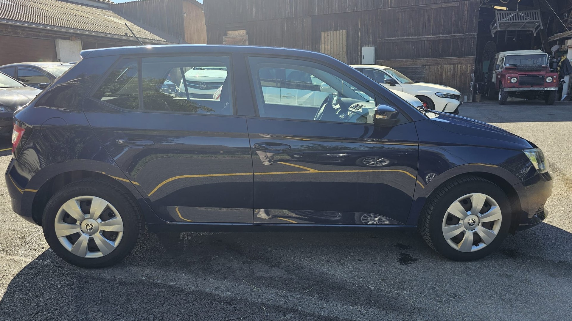 SKODA Fabia 1.2 TSI Ambition-image-3
